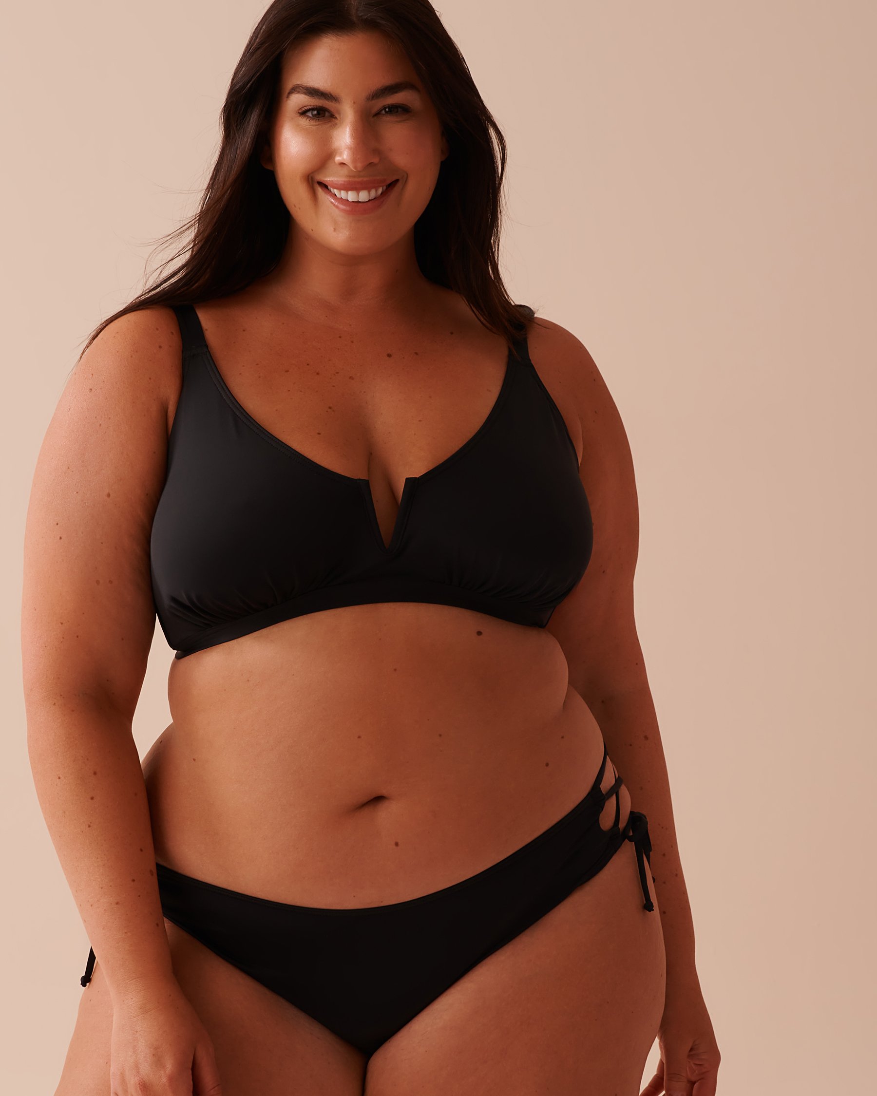 LA VIE EN ROSE AQUA SOLID Cross-Tie Brazilian Bikini Bottom Black 70300624 - View7