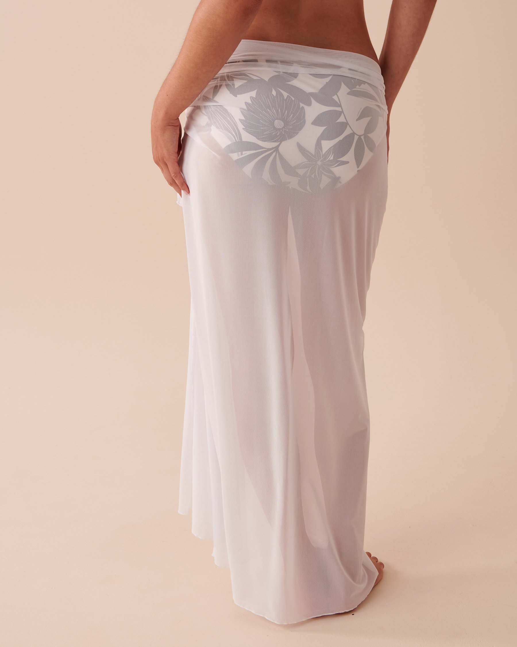 LA VIE EN ROSE AQUA Paréo long en résille Blanc 80200042 - Voir2