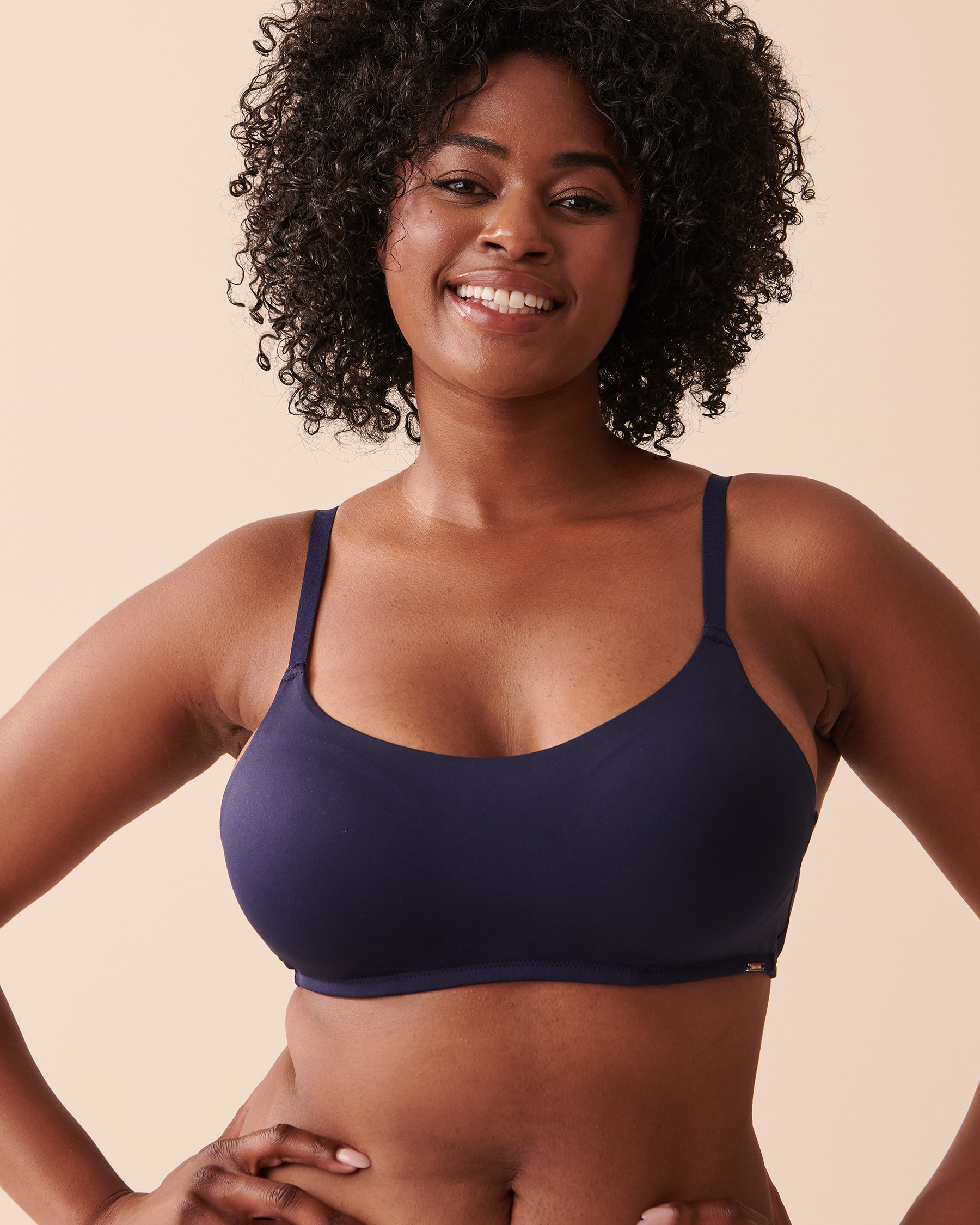 LA VIE EN ROSE Lightly Lined Wireless Minimalist Bra Dark blue 10200356 - View1