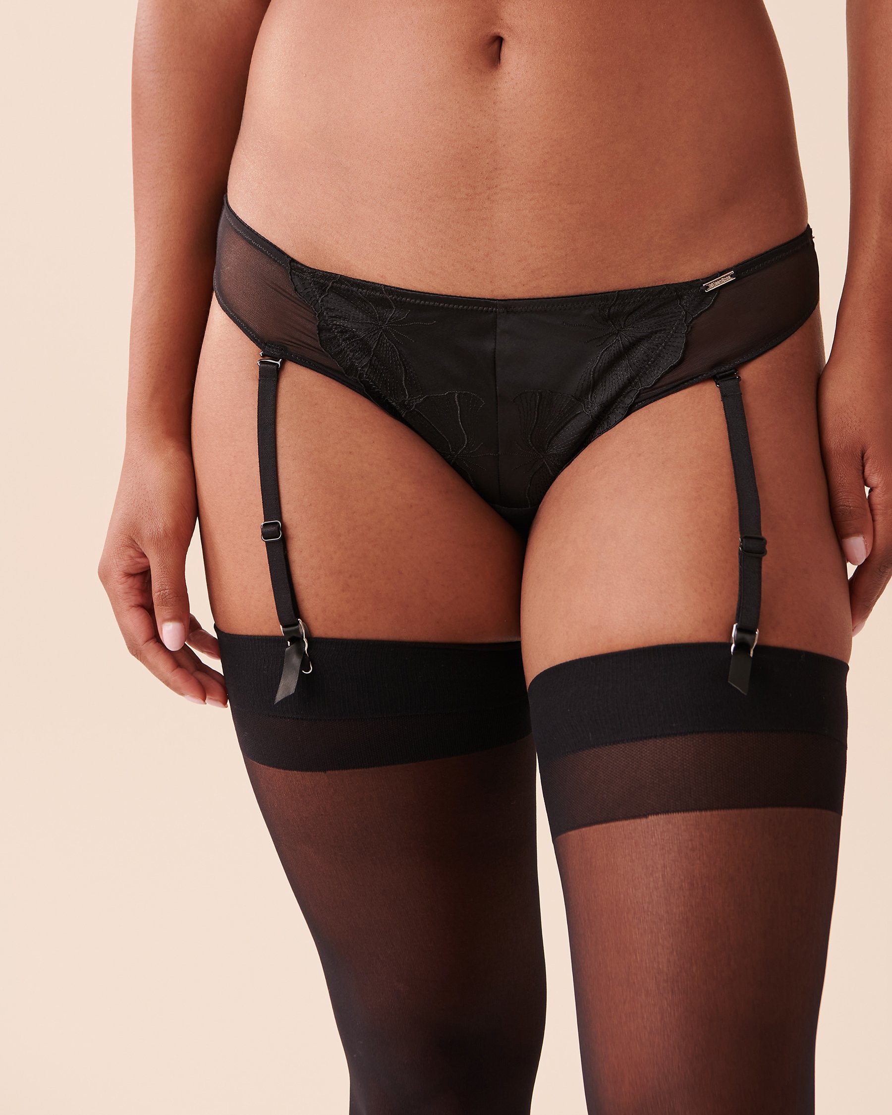 LA VIE EN ROSE Culotte tanga satin et résille Noir 20300281 - View1