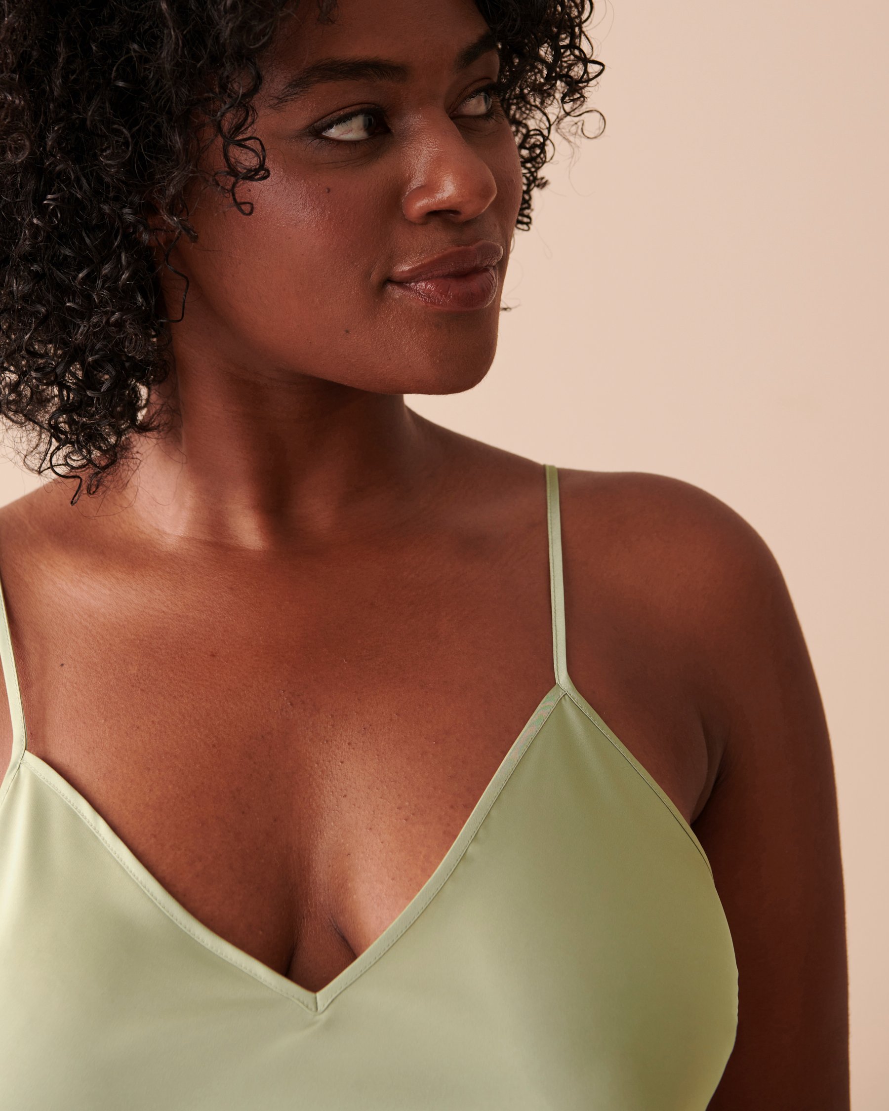 LA VIE EN ROSE Satin Cami Soothing Sage 60100090 - View6