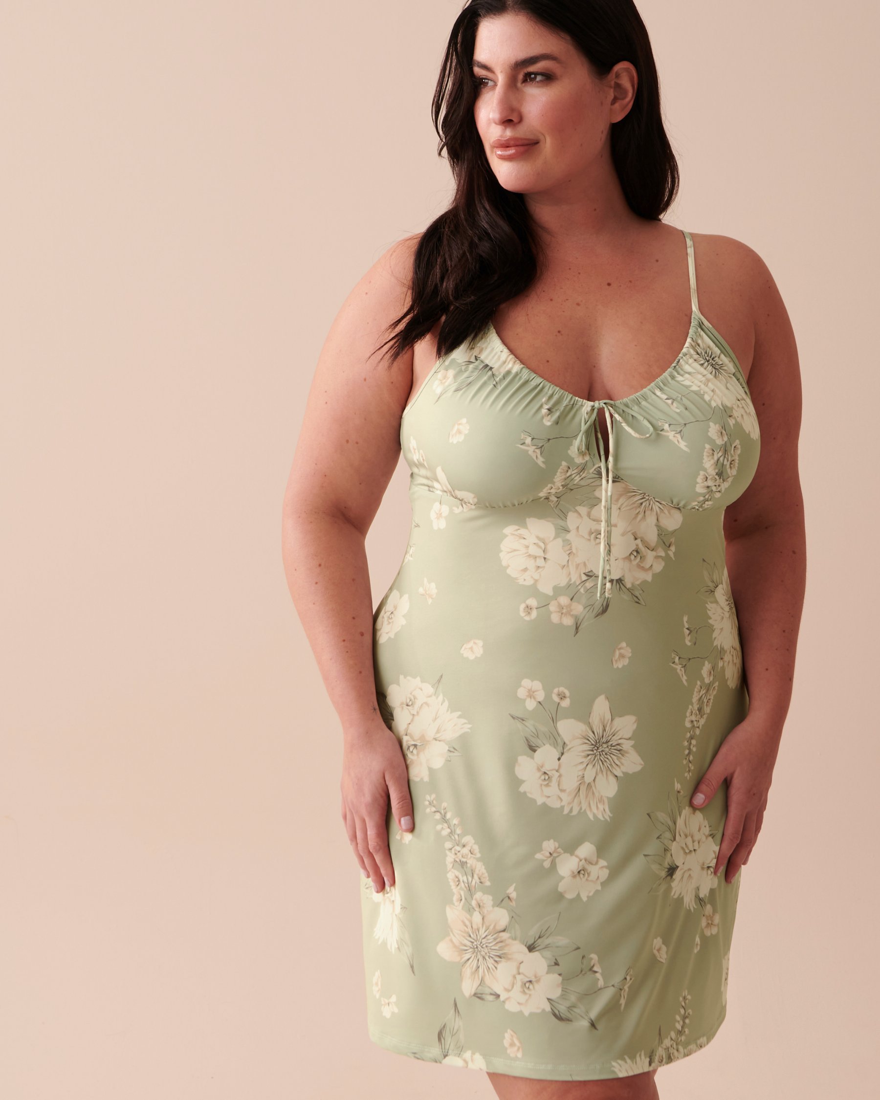 LA VIE EN ROSE Recycled Fibers Floral Nightie White Bouquet 60500129 - View1