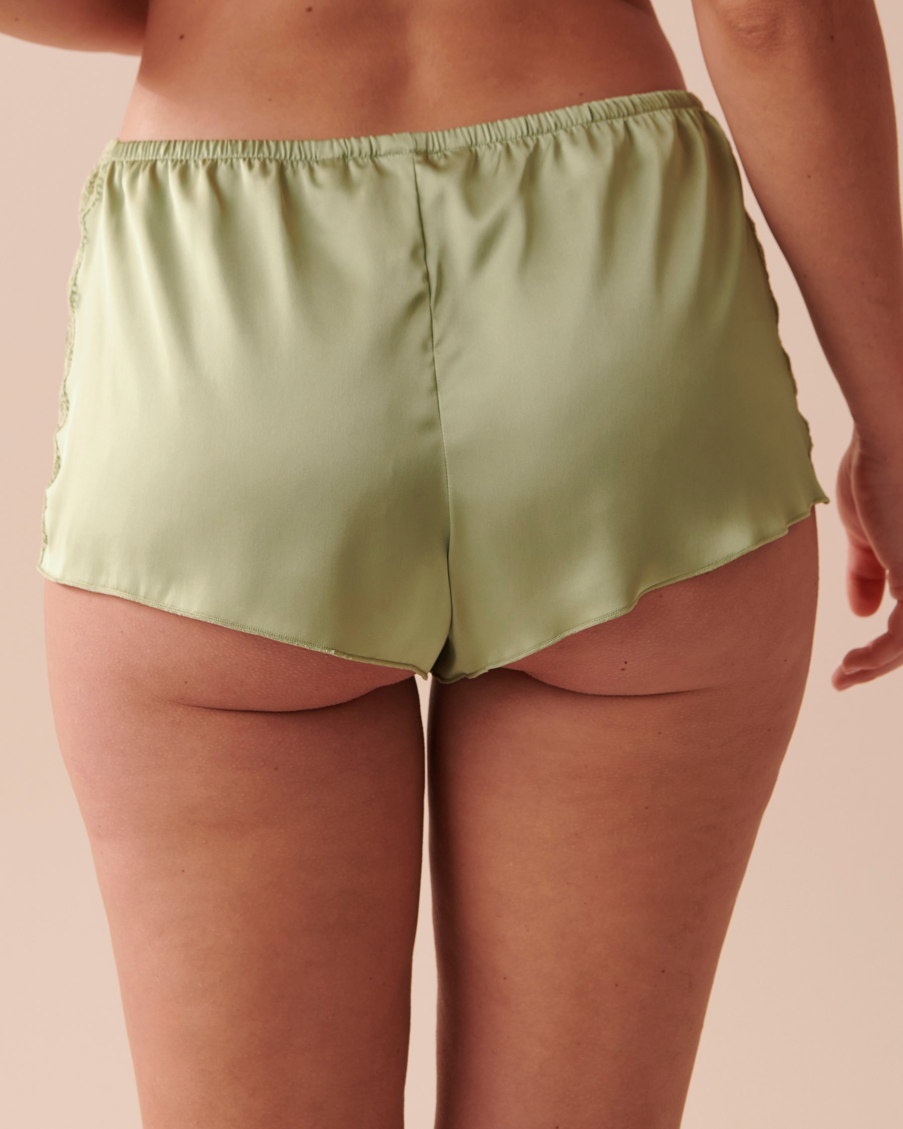 LA VIE EN ROSE Ensemble 2 pièces satin et dentelle Sauge apaisante 60400033 - View5