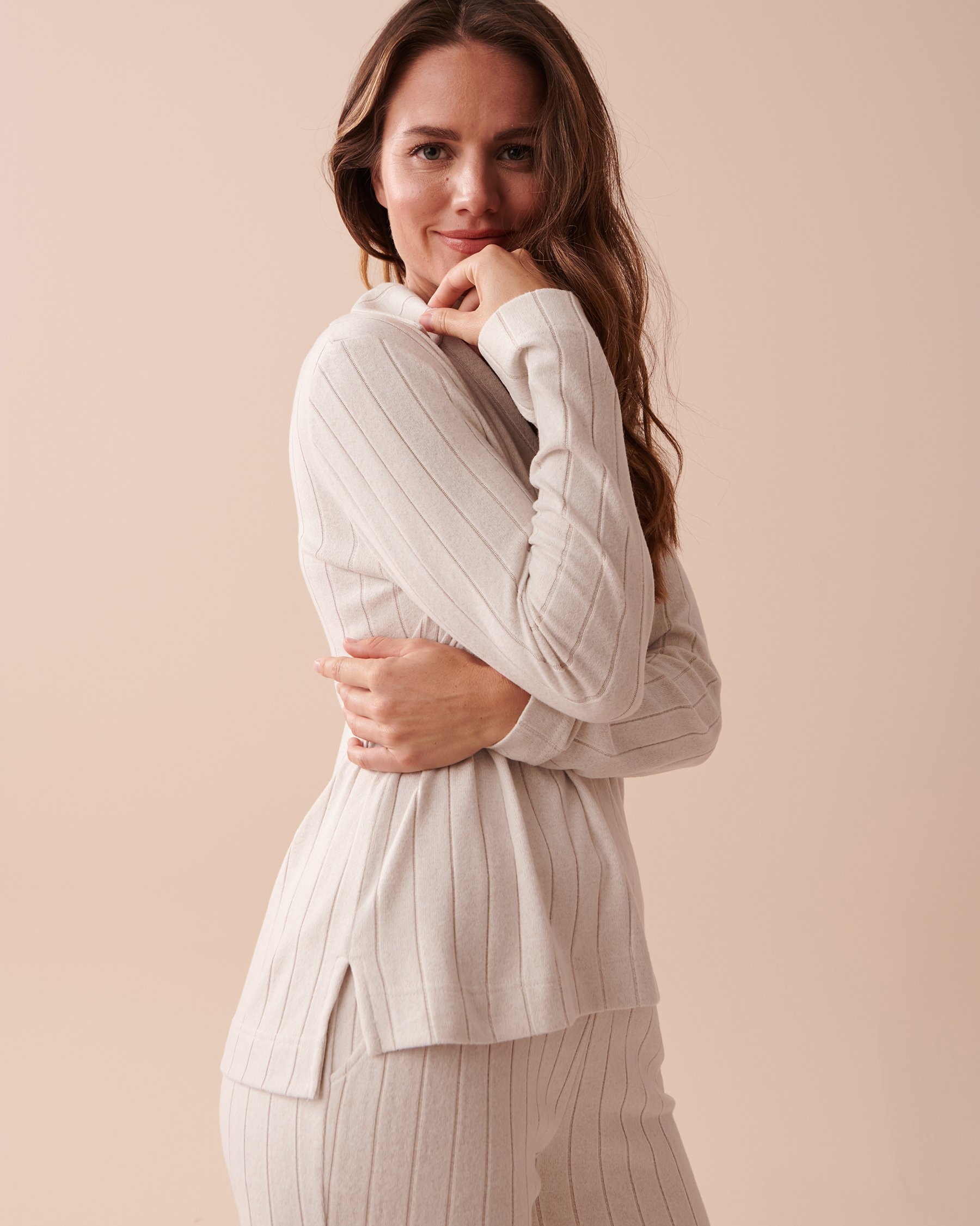 LA VIE EN ROSE Ribbed Long Sleeve Shirt Beige 50100080 - View4