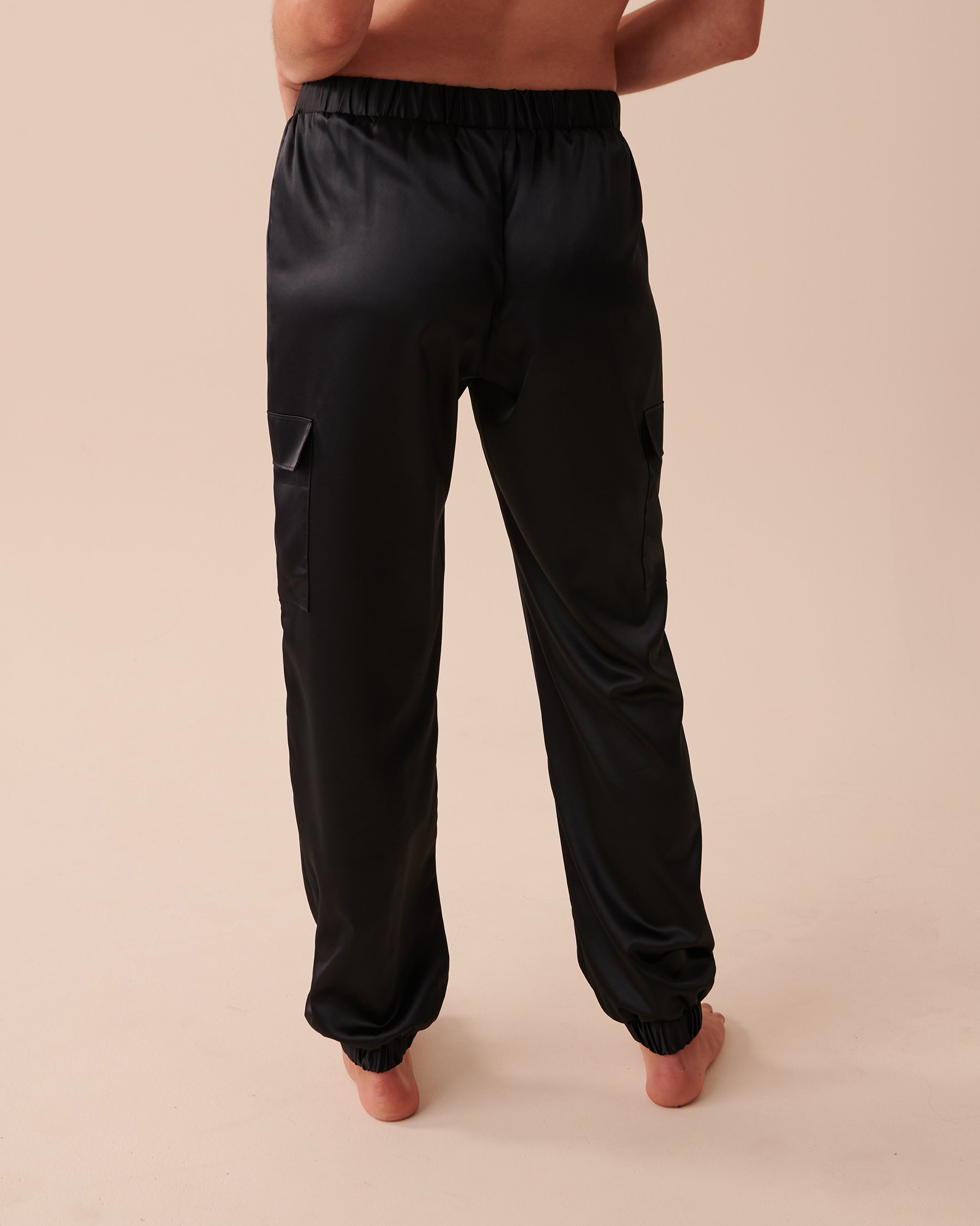 LA VIE EN ROSE Satin Cargo Pants Black 50200067 - View2
