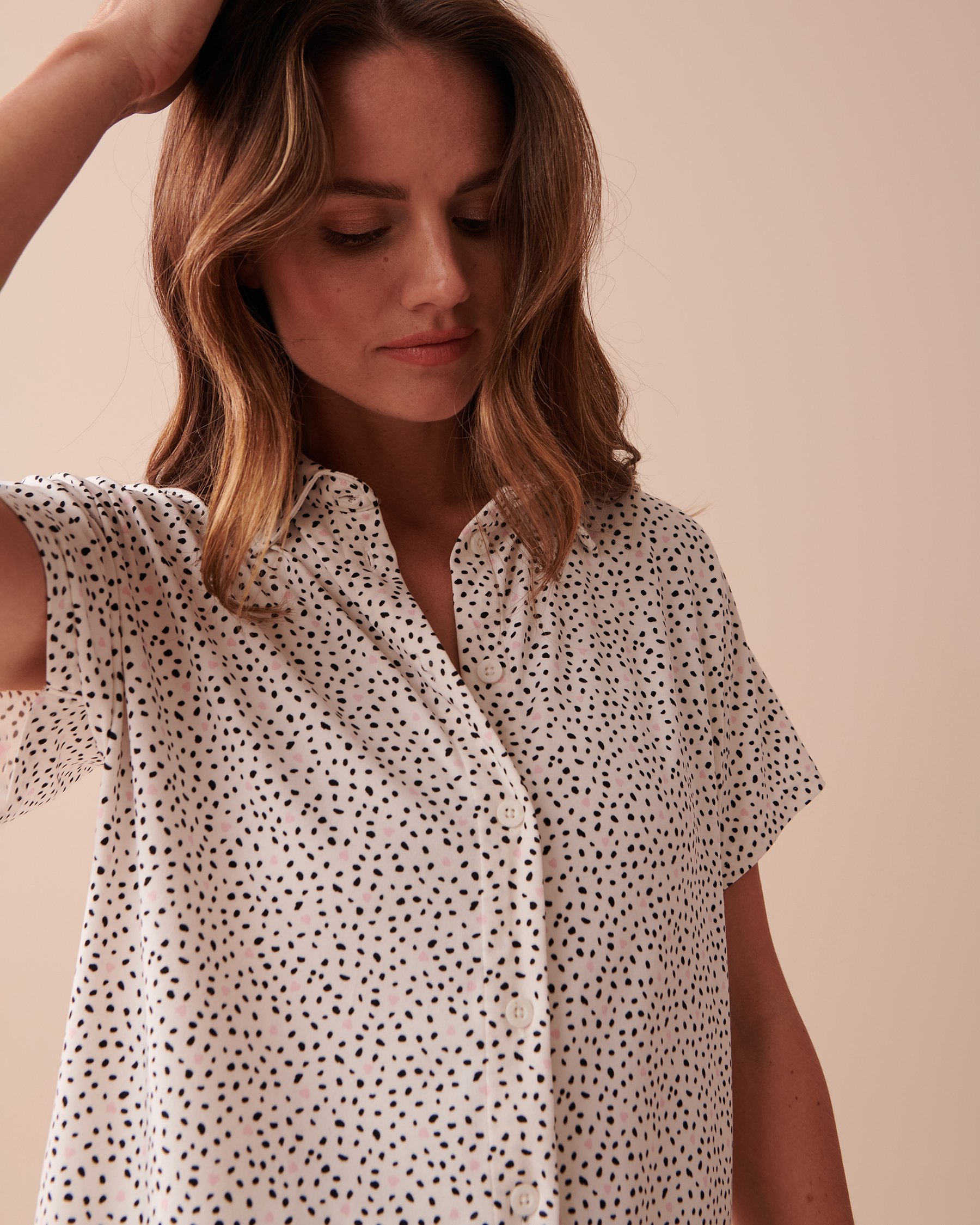 LA VIE EN ROSE Dalmatians Super Soft Short Sleeve Shirt Dalmatian Spots 40100532 - View3