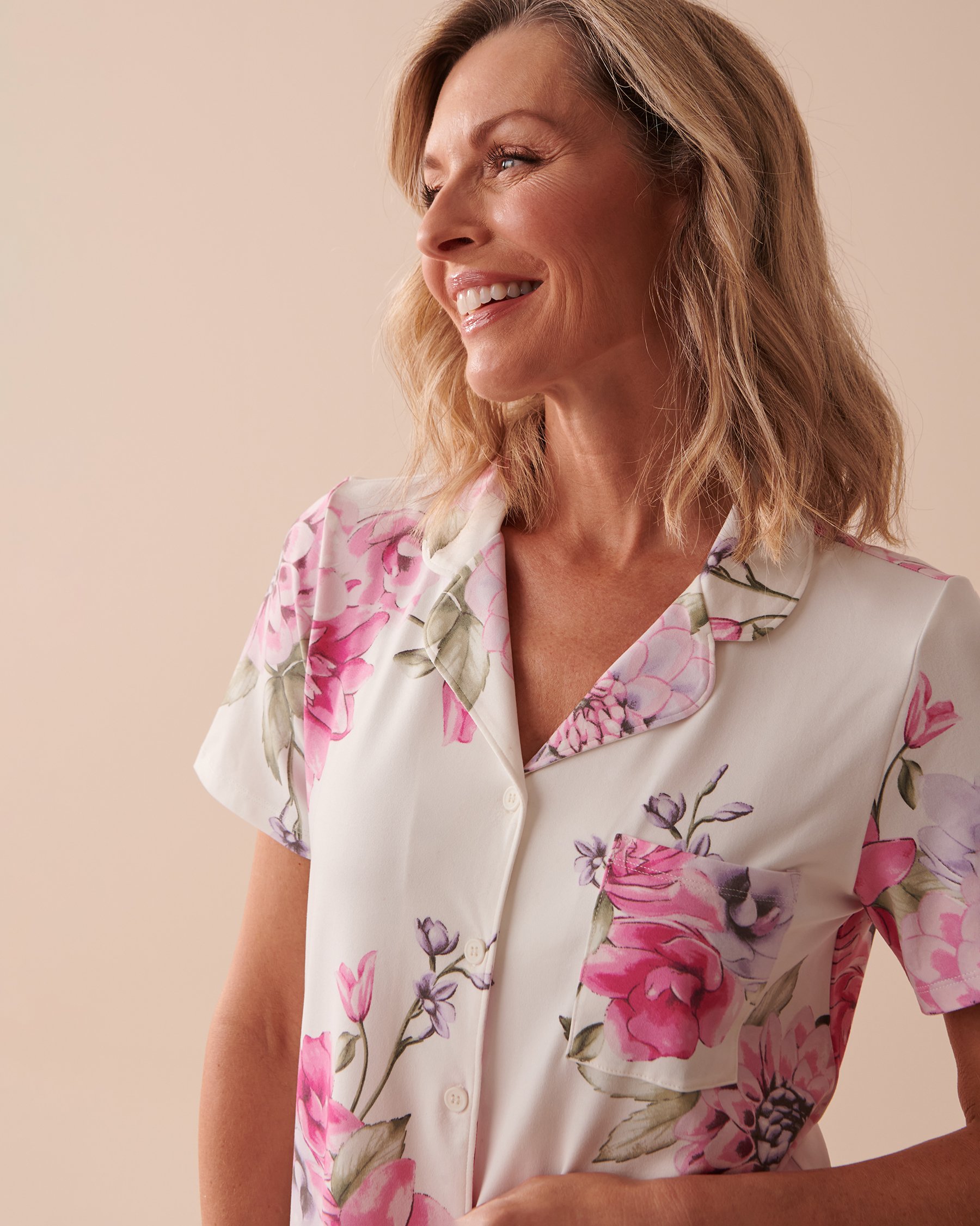 LA VIE EN ROSE Floral Super Soft Button-down Shirt Peonies Garden 40100538 - View3