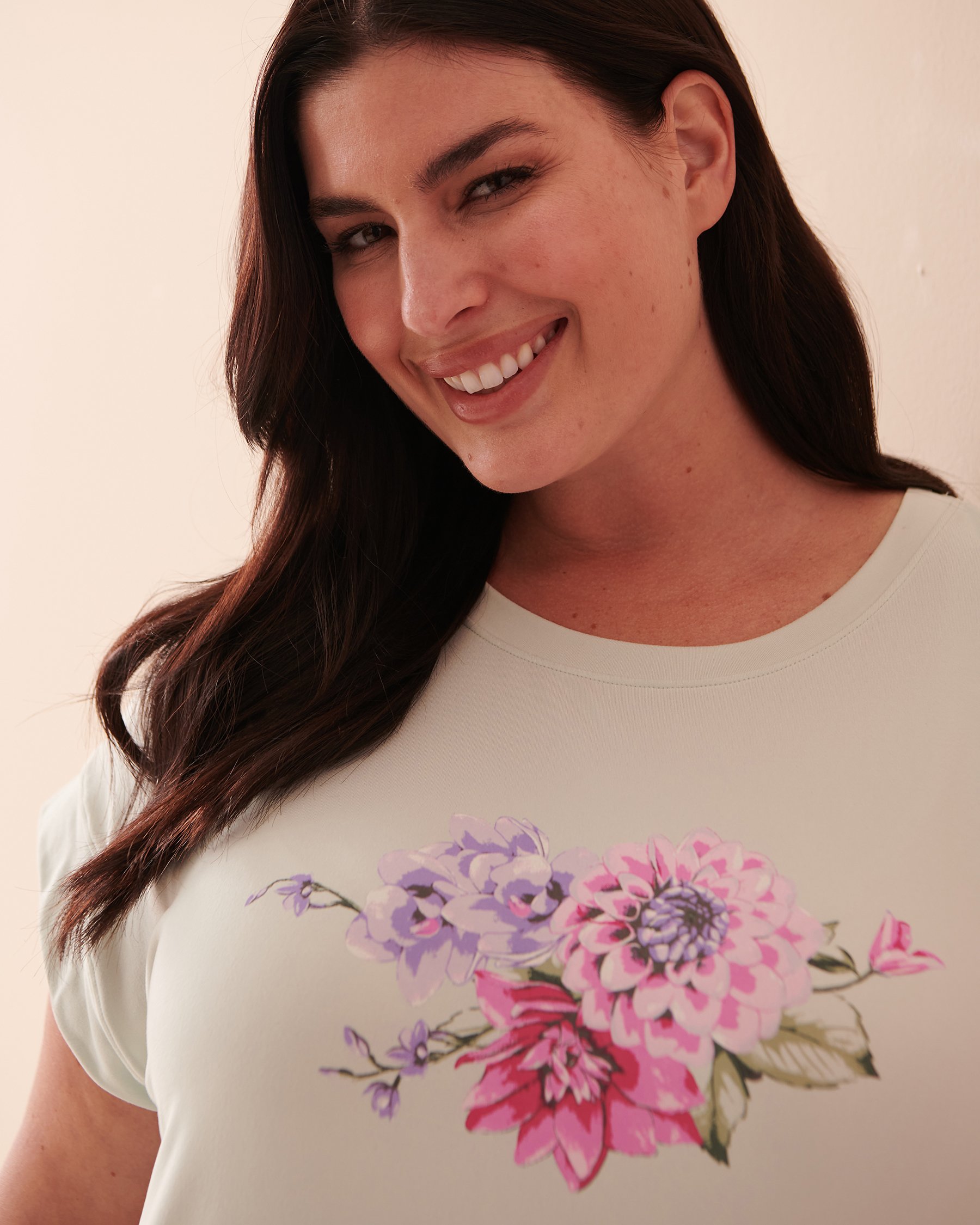 LA VIE EN ROSE T-shirt col rond ultra doux à fleurs Menthe glacée 40100539 - Voir6