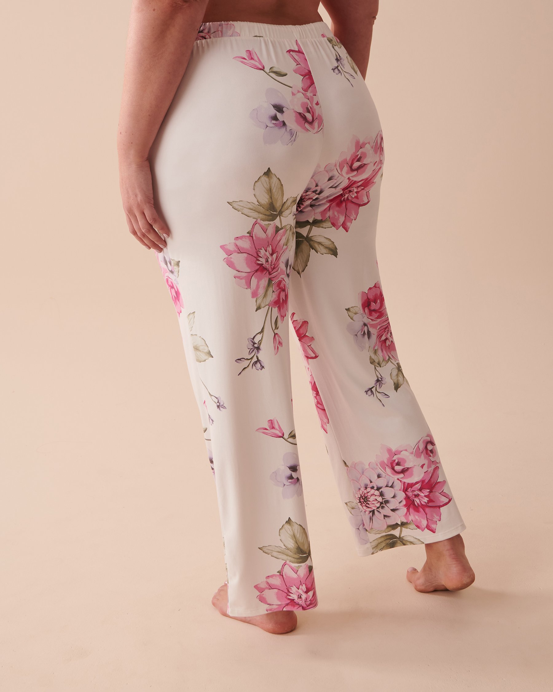LA VIE EN ROSE Floral Super Soft Pajama Pants Peonies Garden 40200528 - View2