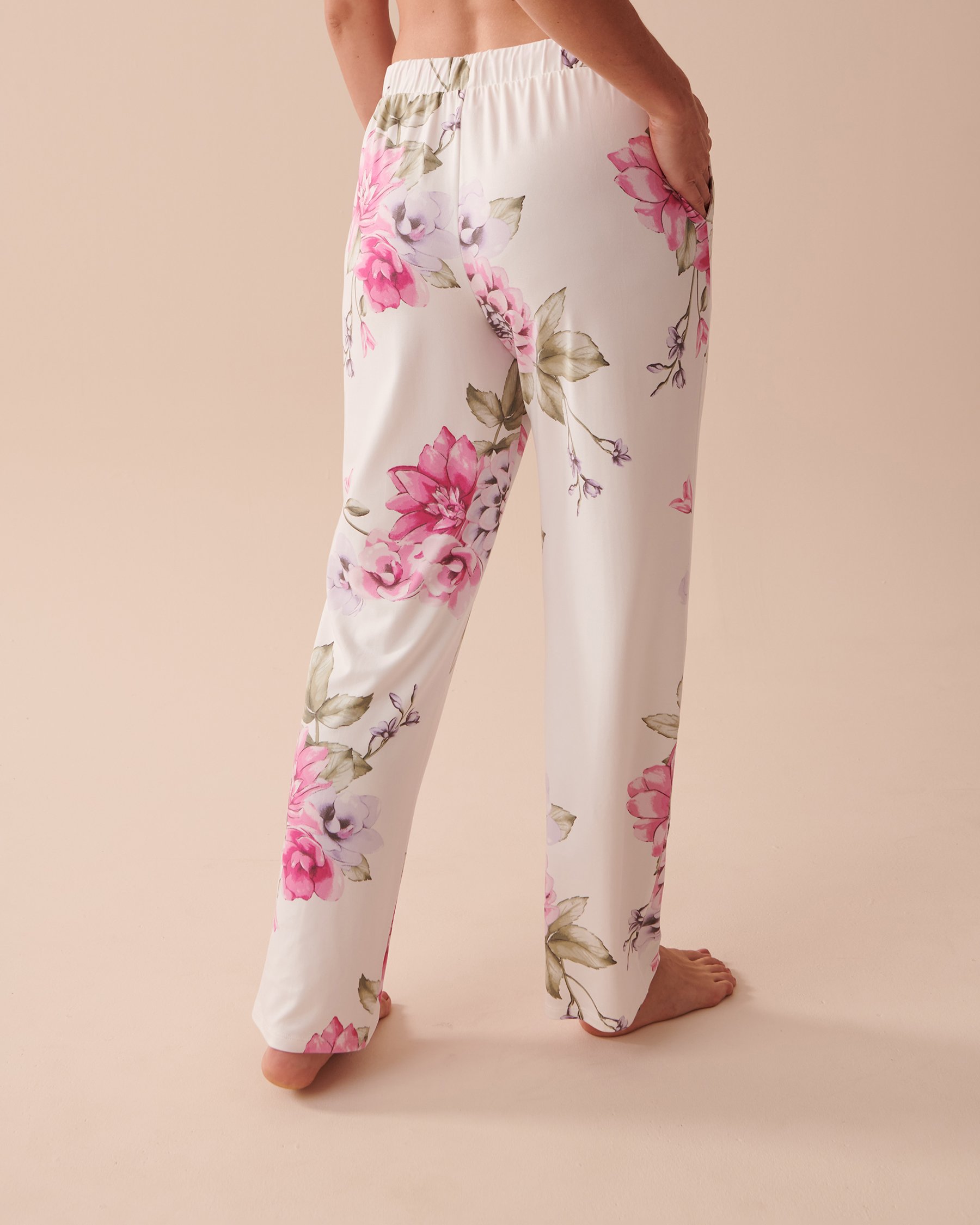 LA VIE EN ROSE Floral Super Soft Pajama Pants Peonies Garden 40200528 - View4