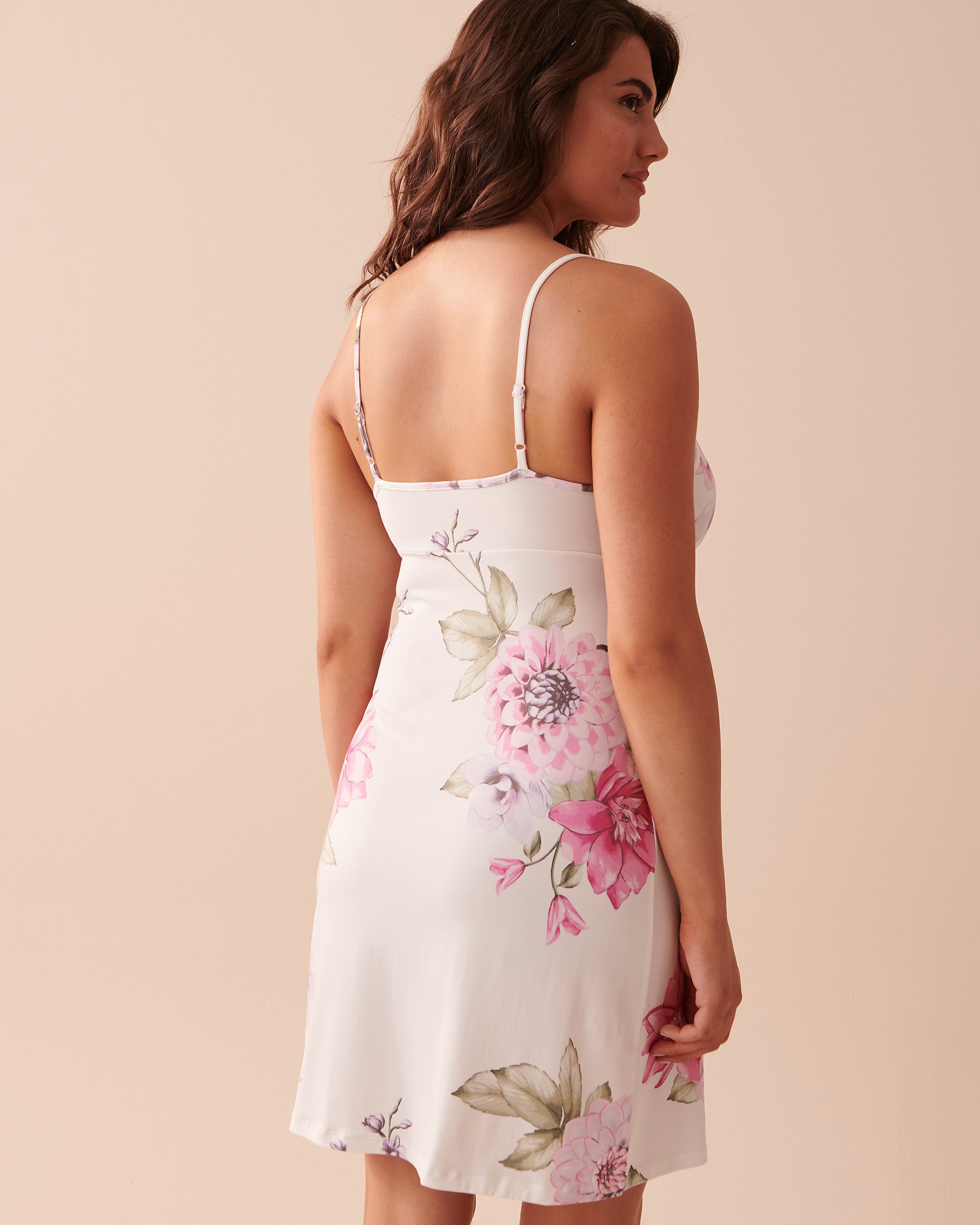 LA VIE EN ROSE Floral Super Soft Nightie Peonies Garden 40500332 - View2