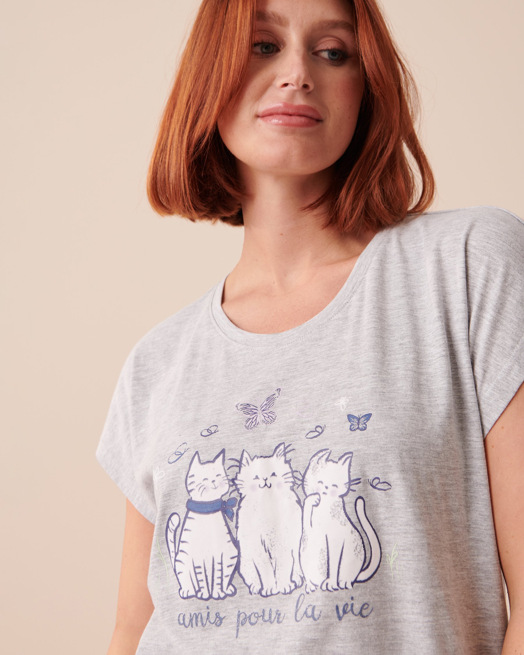 LA VIE EN ROSE T-shirt col rond Gris poudré 40100540 - View3