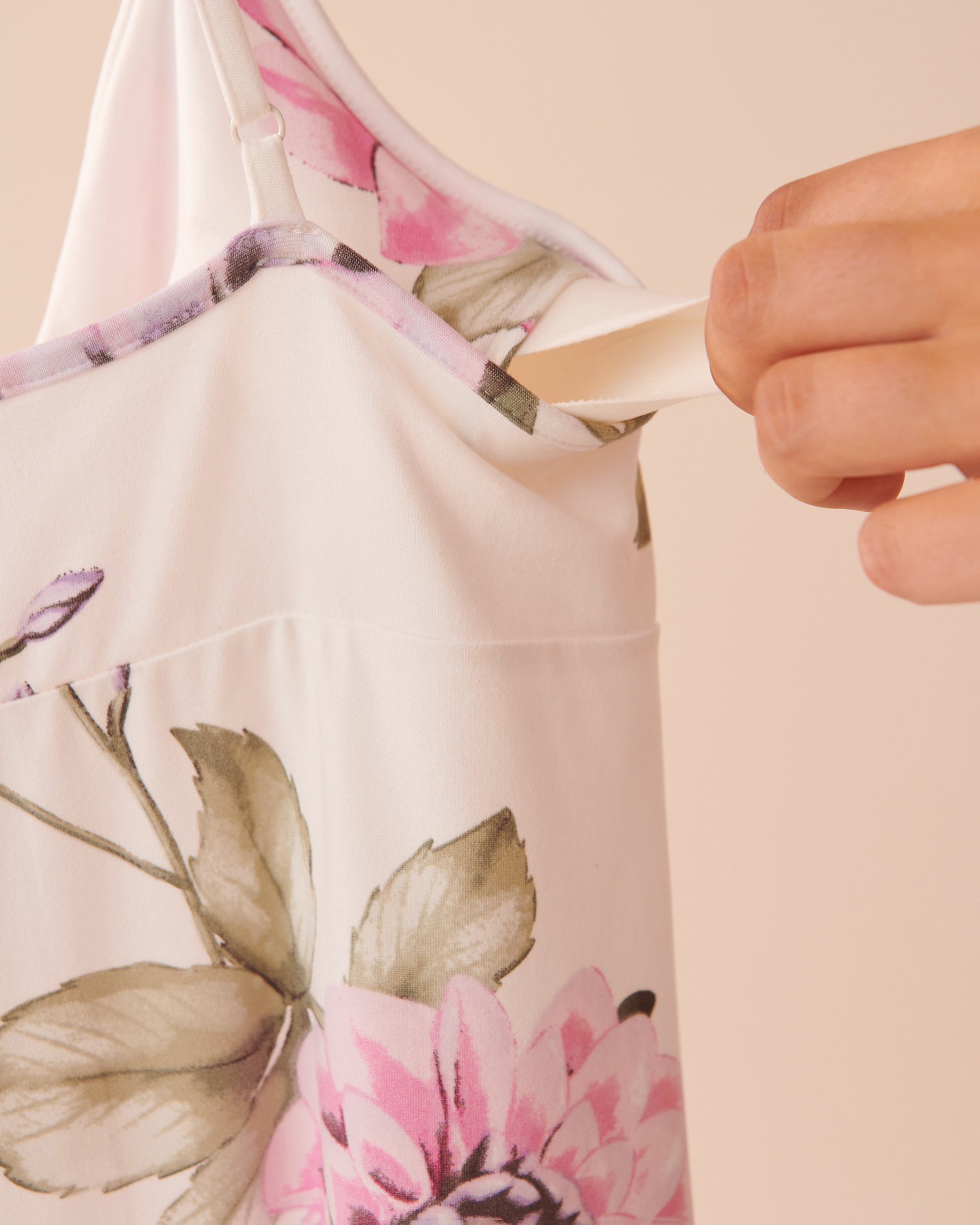 LA VIE EN ROSE Floral Super Soft Nightie Peonies Garden 40500332 - View6