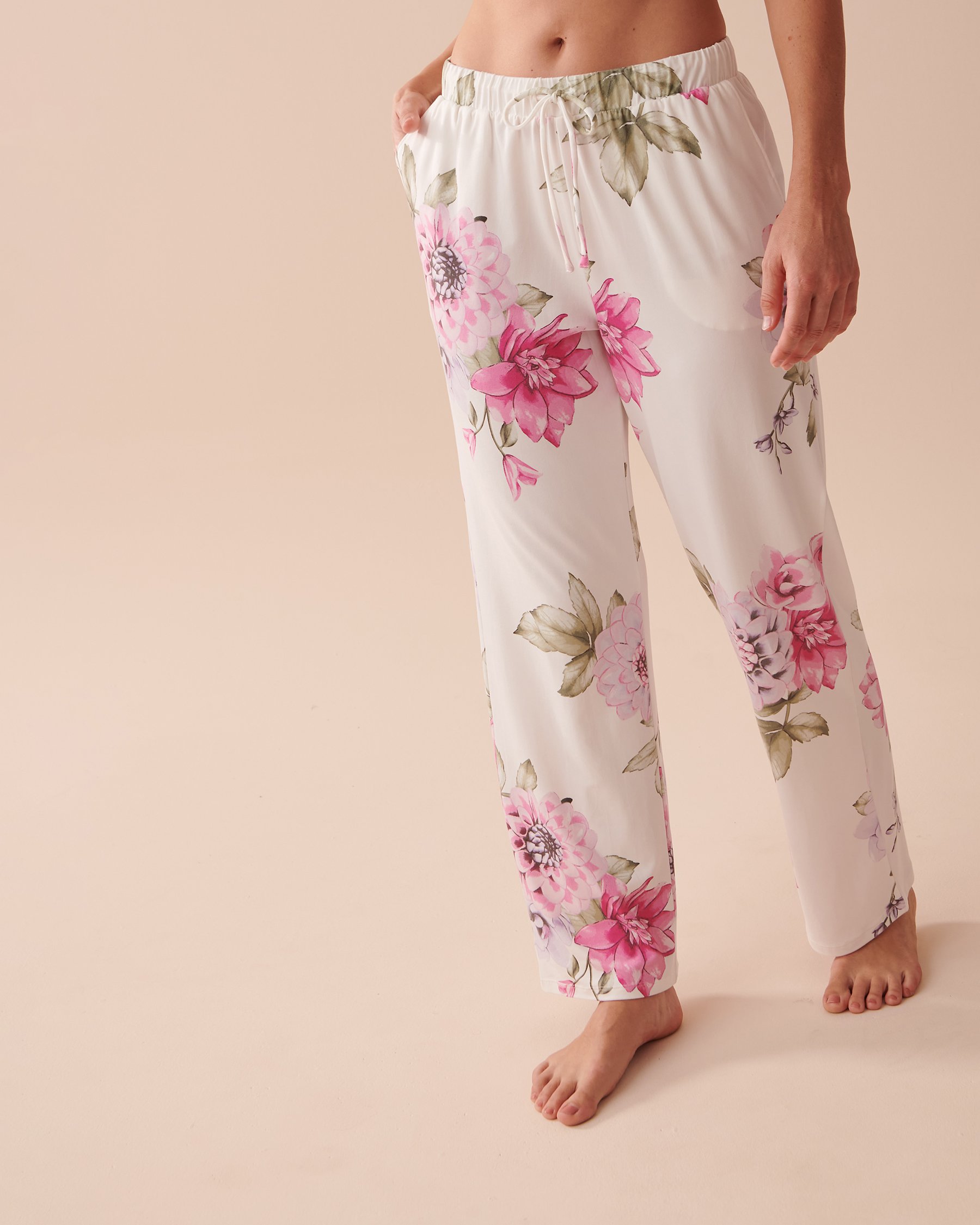 LA VIE EN ROSE Floral Super Soft Pajama Pants Peonies Garden 40200528 - View3