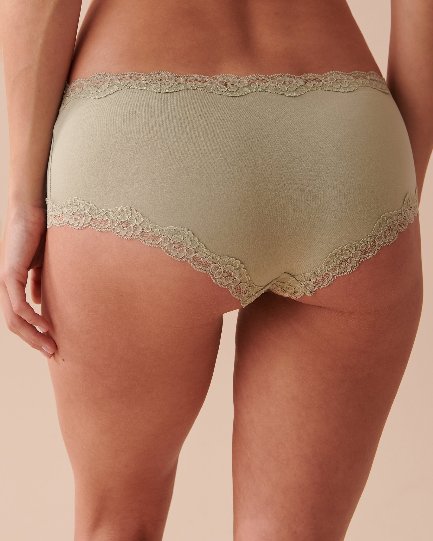 LA VIE EN ROSE Super Soft Lace Detail Boyleg Panty Soothing Sage 20100407 - View2