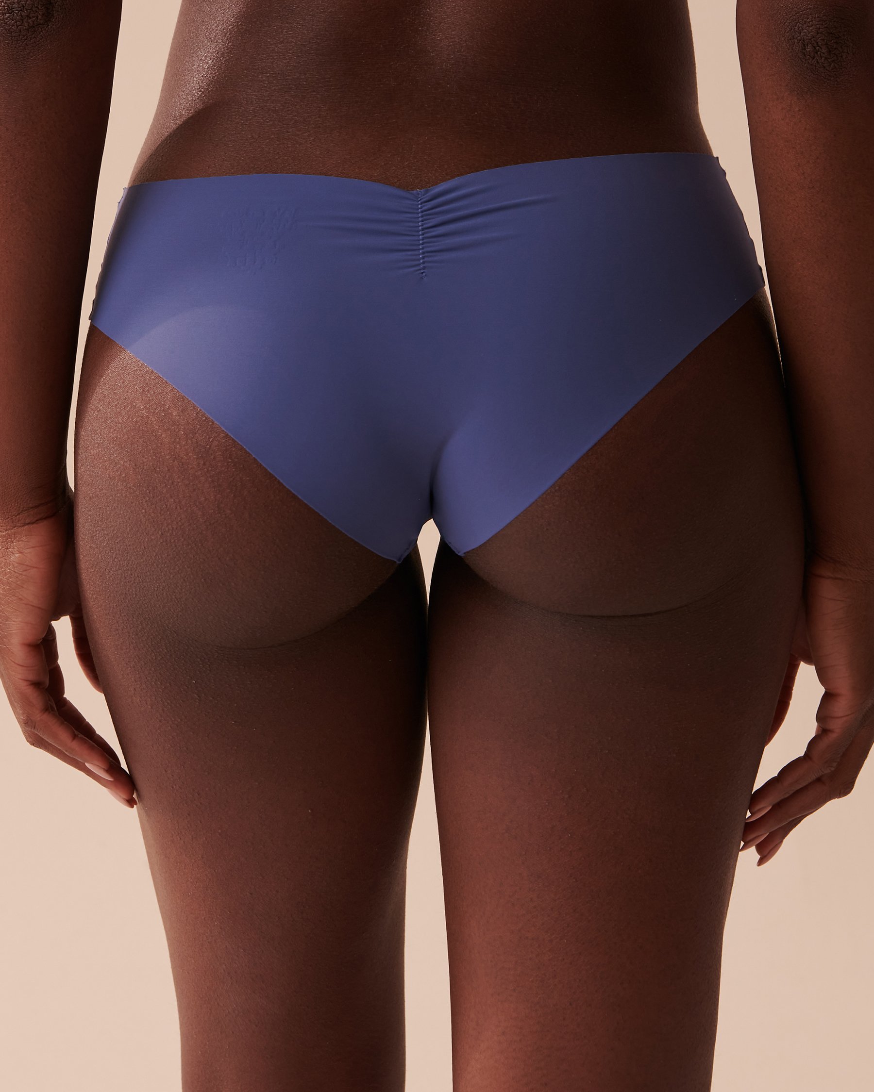 LA VIE EN ROSE Microfiber Invisible Cheeky Panty Grey Blue 20200443 - View2