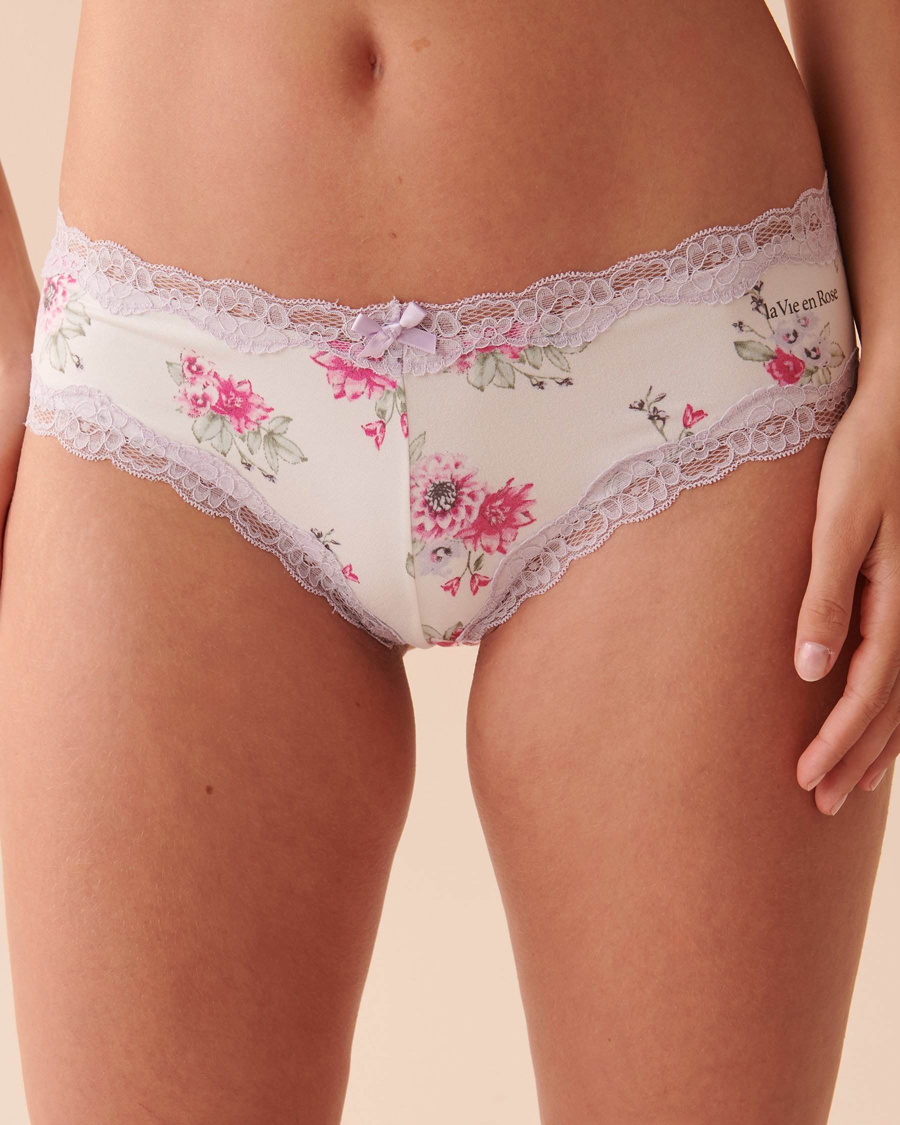 LA VIE EN ROSE Super Soft Lace Detail Cheeky Panty Peonies Garden 20100408 - View1