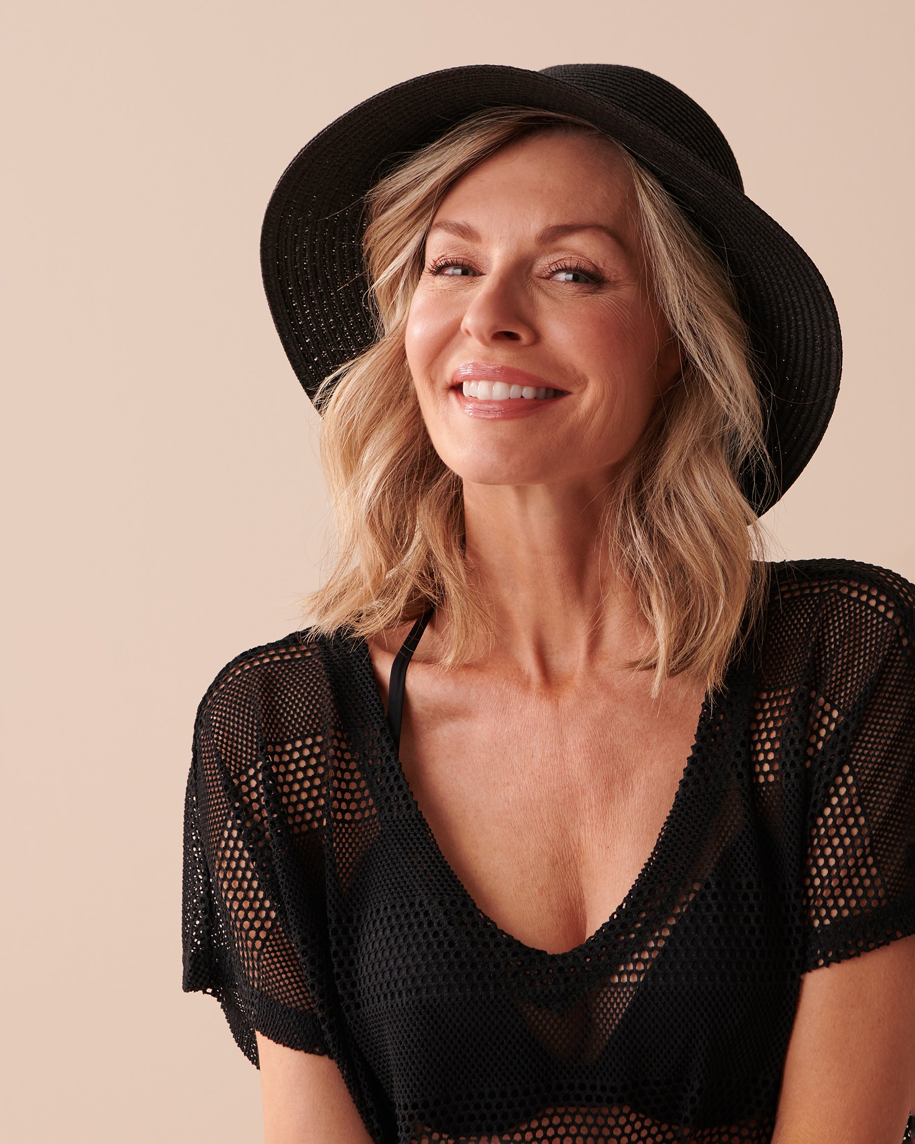 LA VIE EN ROSE AQUA Cloche Hat Black 80500092 - View1