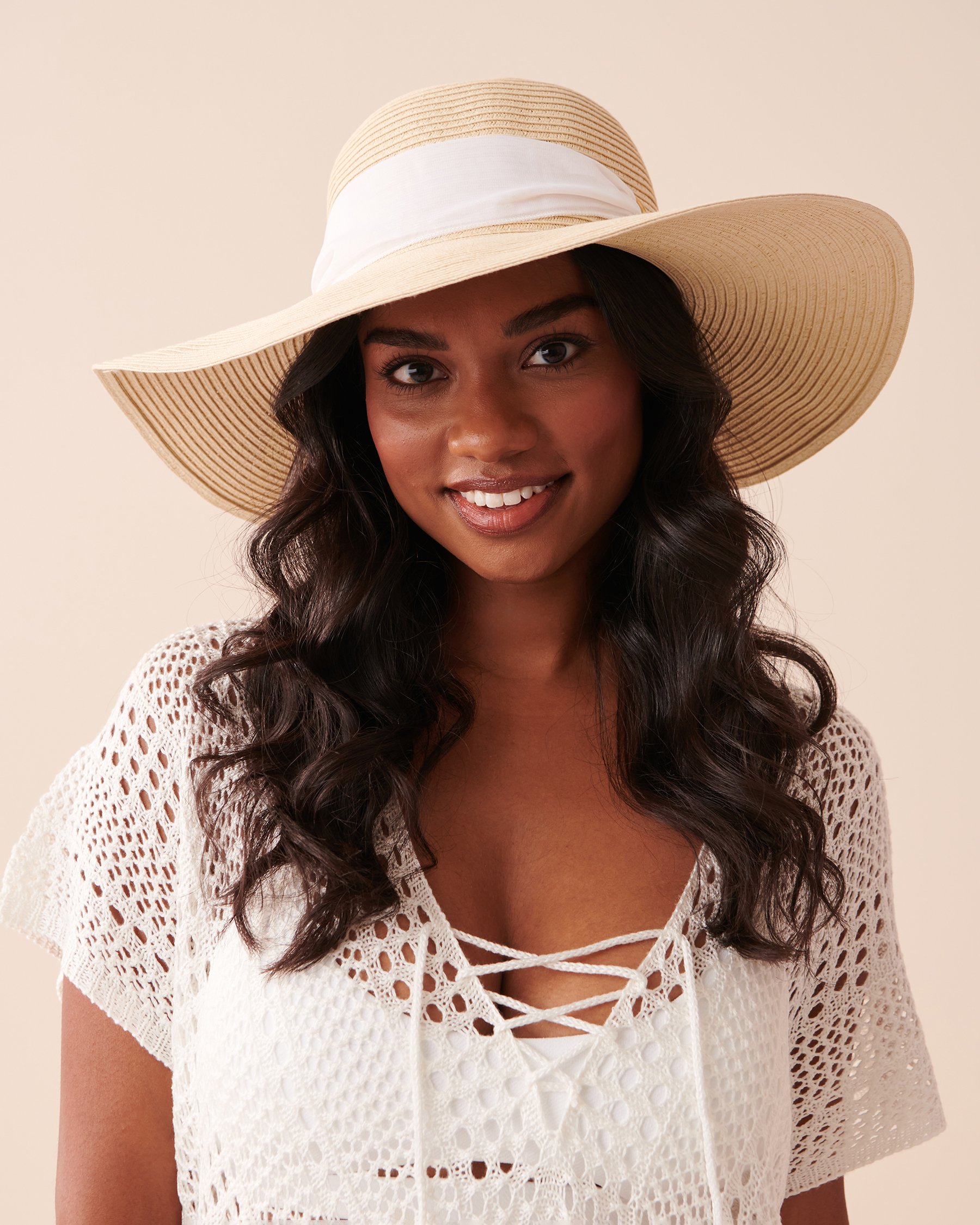 LA VIE EN ROSE AQUA Hat with Ribbon Sand 80500093 - View2