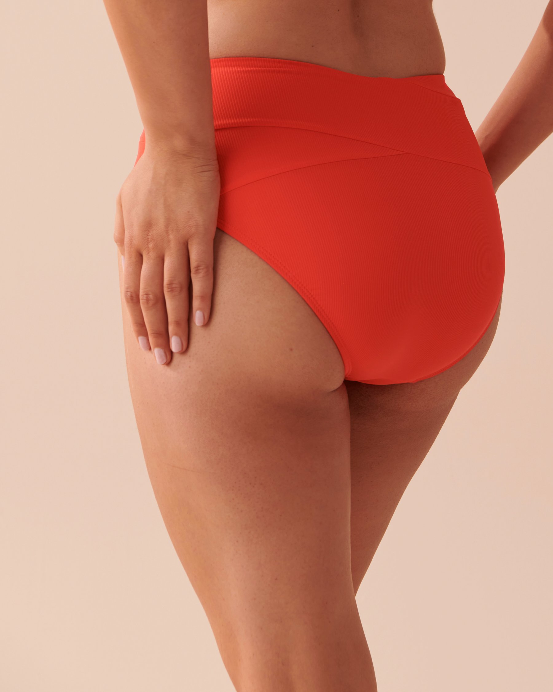 LA VIE EN ROSE AQUA TAHITI Textured High Waist Bikini Bottom Bright Red 70300512 - View2