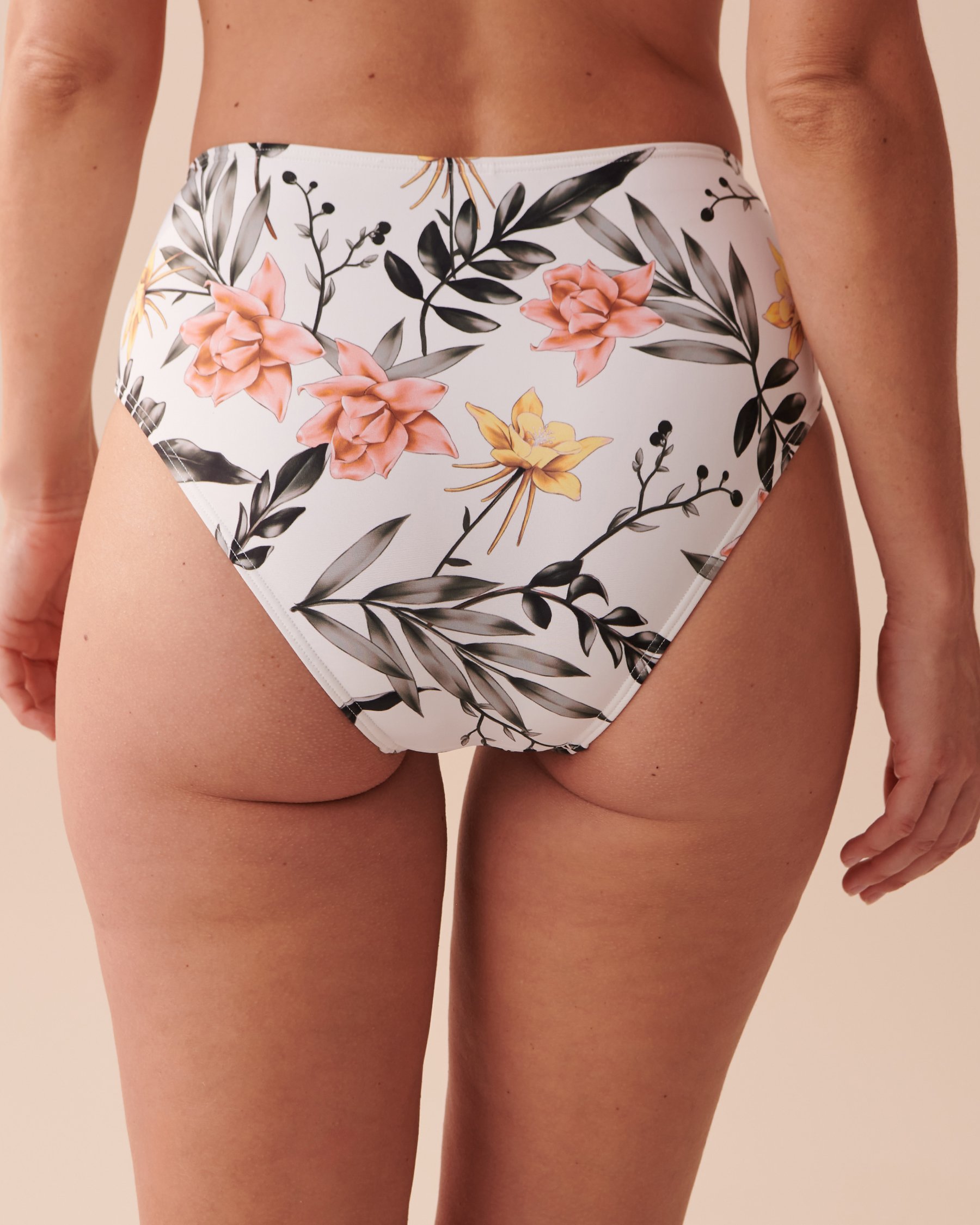 LA VIE EN ROSE AQUA Bas de bikini taille mi-haute TROPICAL Fleurs tropicales blanches 70300516 - Voir2