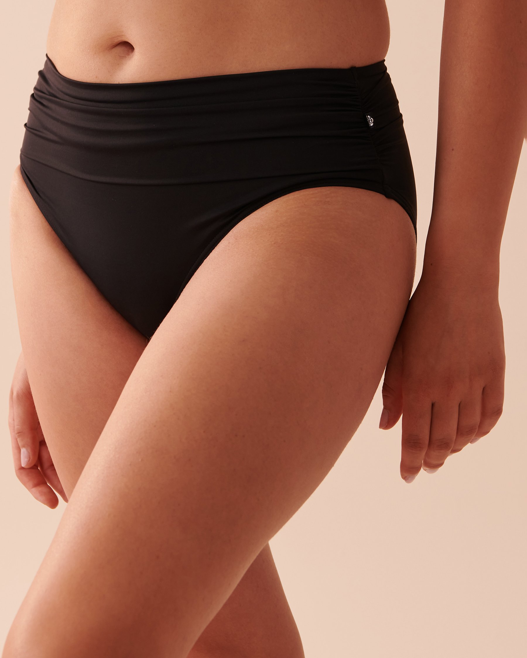 LA VIE EN ROSE AQUA Bas de bikini taille haute drapée BLACK Noir 70300578 - Voir1