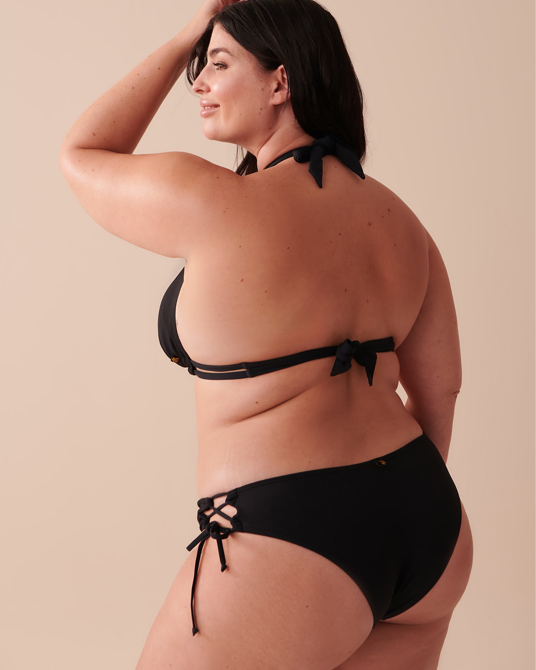 LA VIE EN ROSE AQUA TEXTURED Recycled Fibers D Cup Triangle Bikini Top Black 70200114 - View2