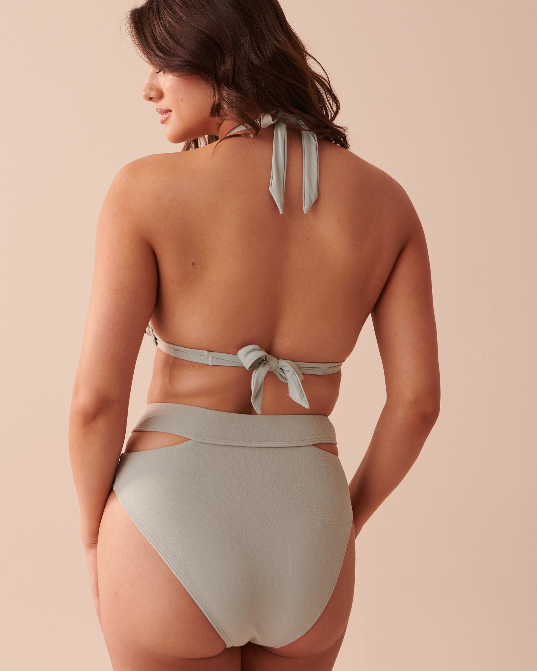 LA VIE EN ROSE AQUA Haut de bikini triangle bonnet D texturé en fibres recyclées Vert gris clair 70200114 - View2