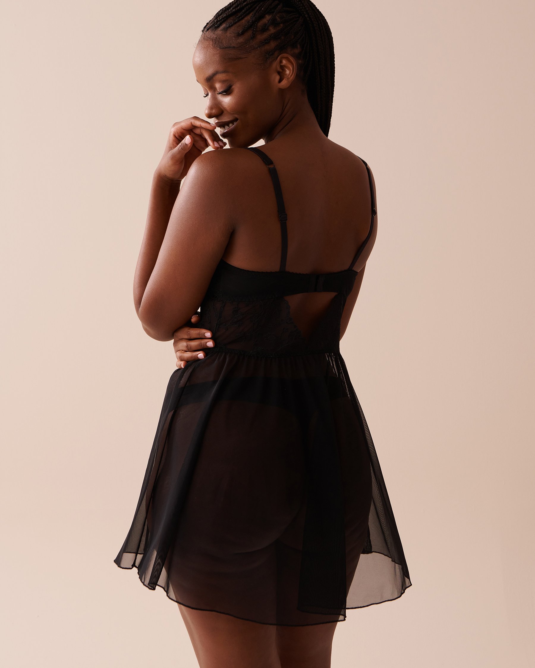 LA VIE EN ROSE Nuisette balconnet en résille brodée Noir 60500137 - Voir2
