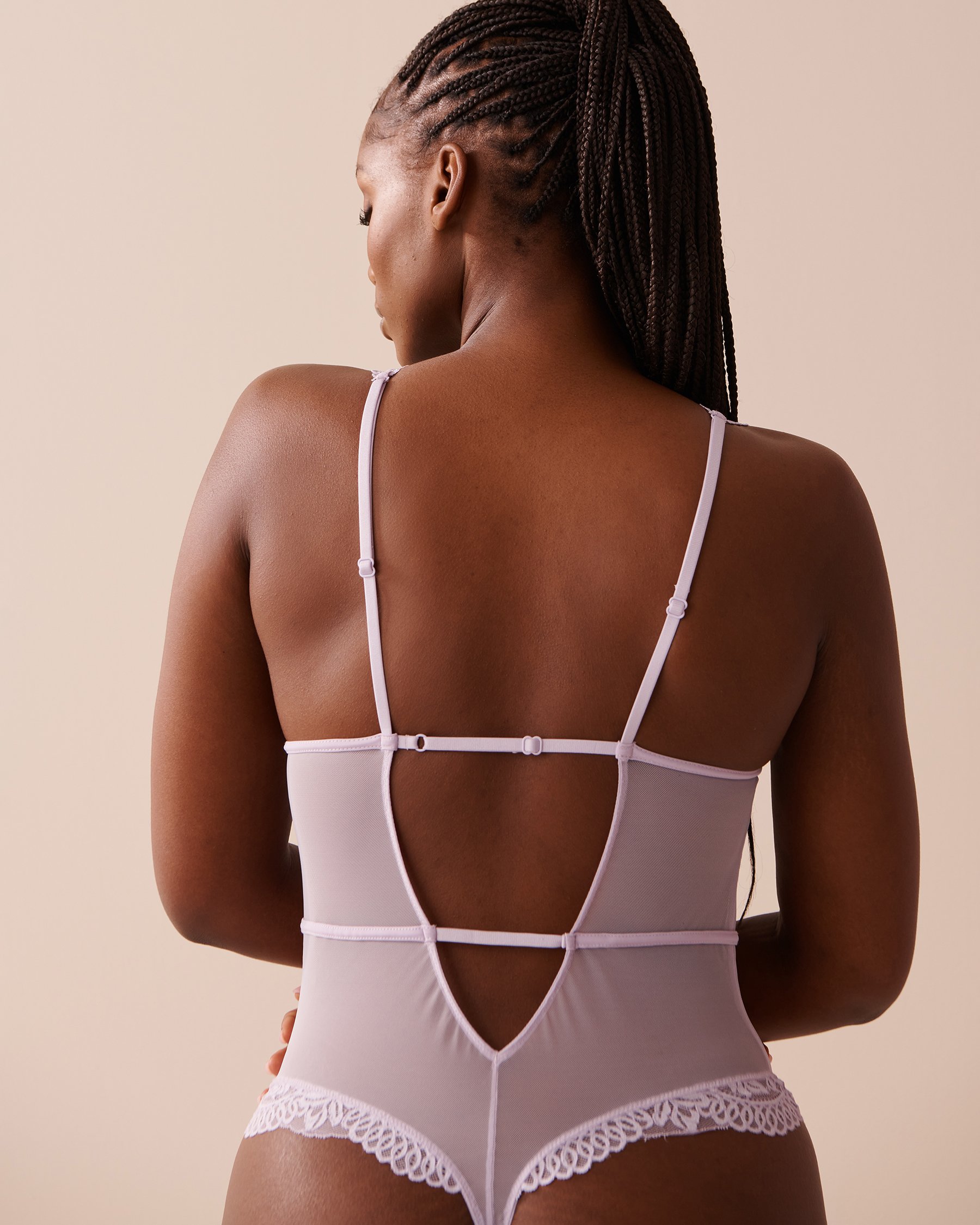 LA VIE EN ROSE Lace and Mesh Plunge Thong Teddy Orchid Petal 60300079 - View2