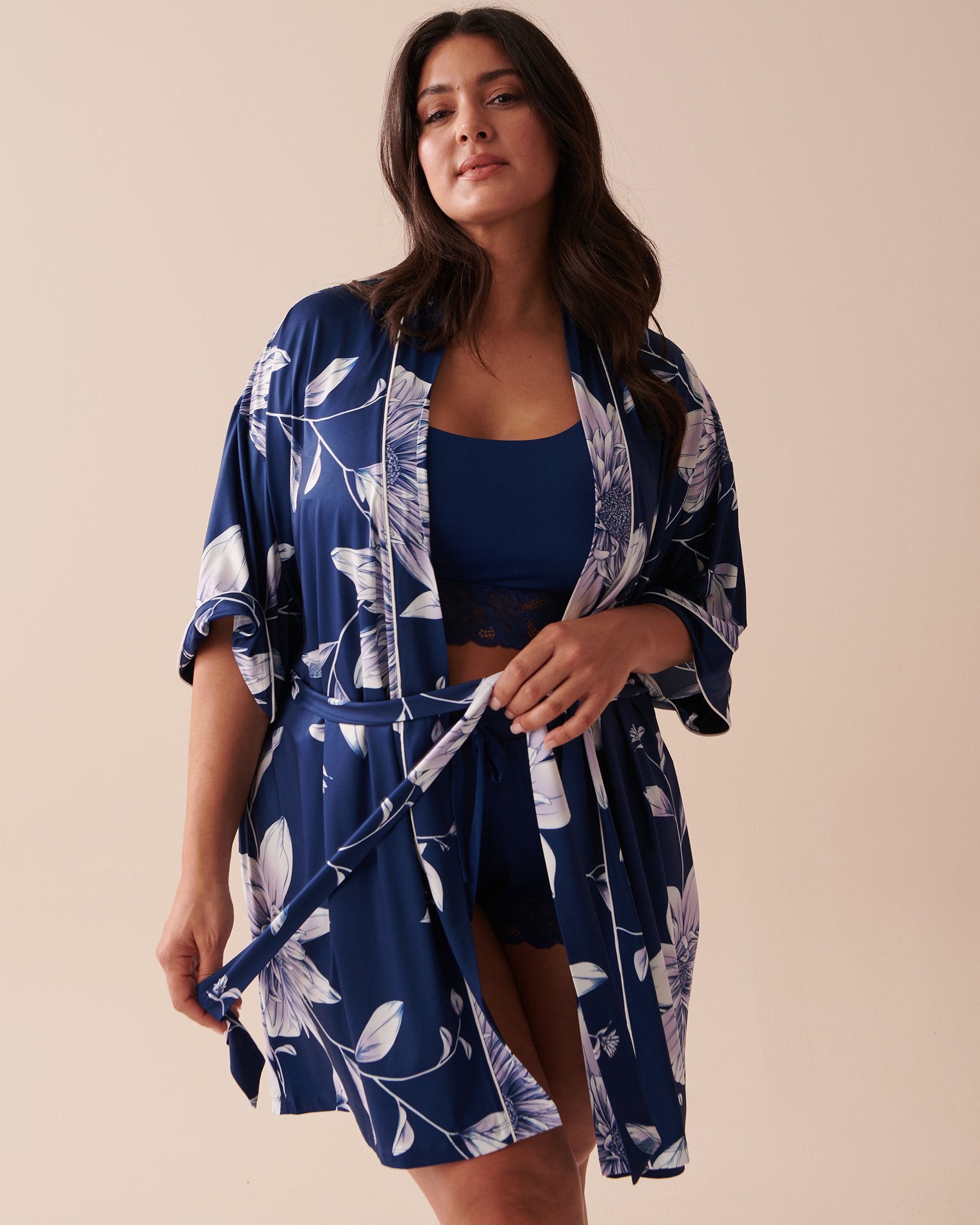 LA VIE EN ROSE Recycled Fibers Kimono Midnight Dahlias 60600072 - View6