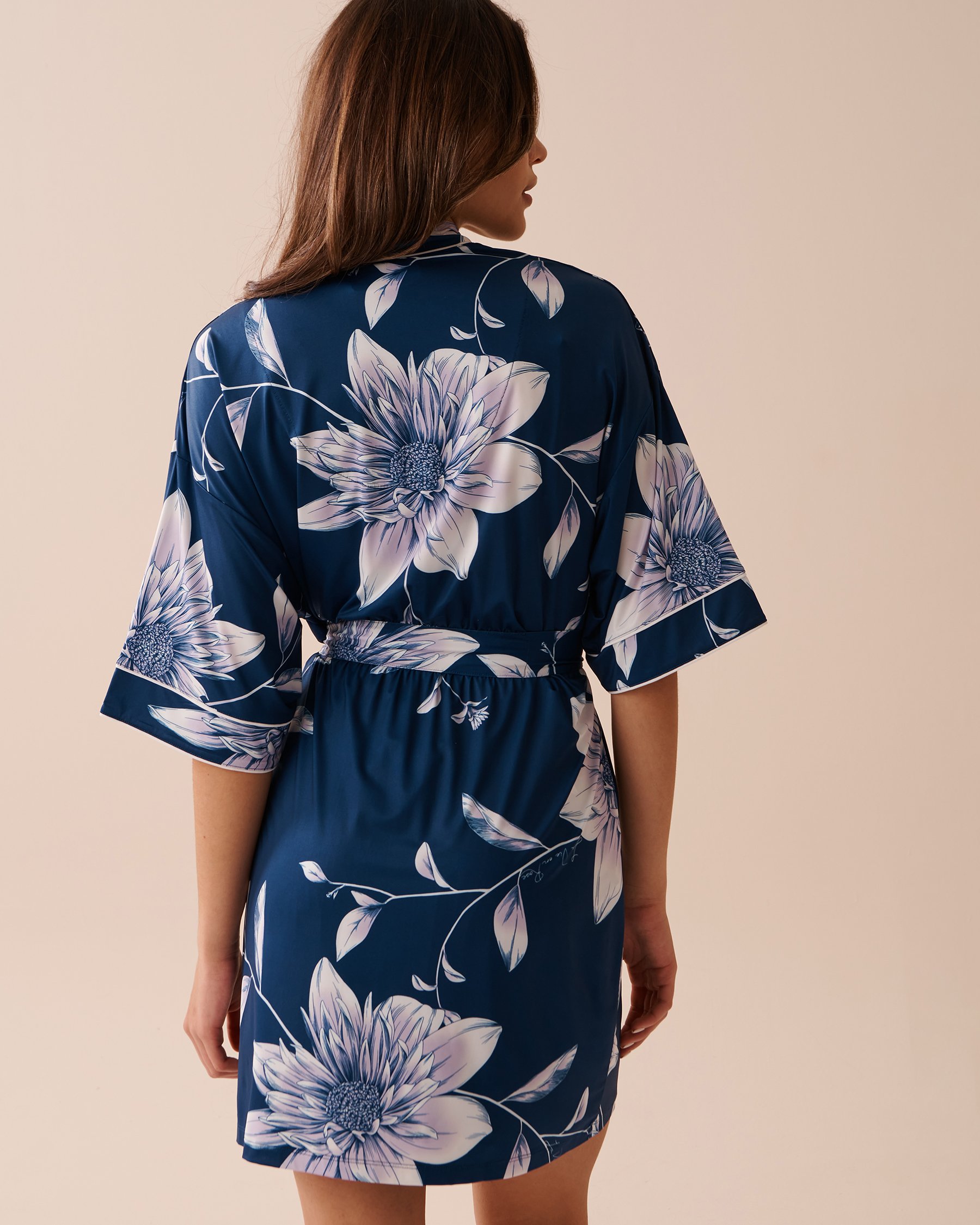 LA VIE EN ROSE Recycled Fibers Kimono Midnight Dahlias 60600072 - View9