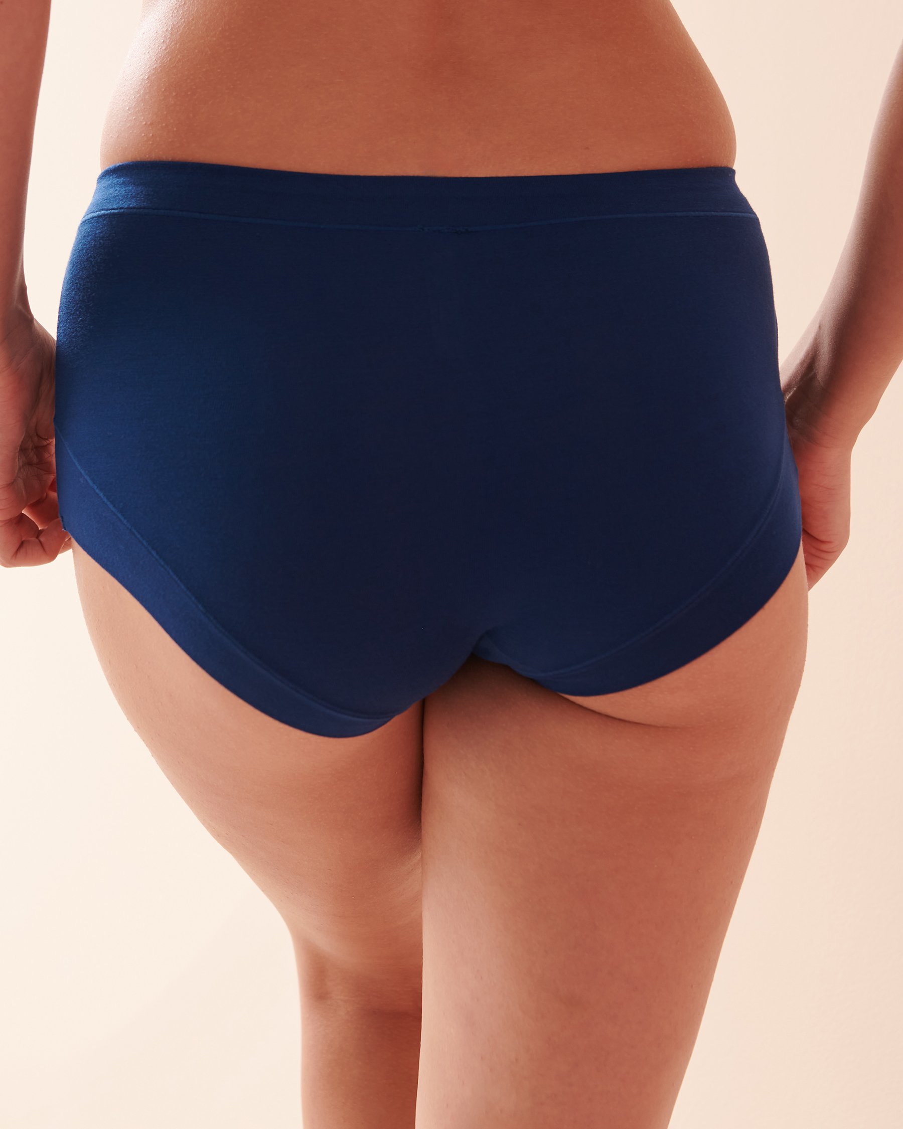 LA VIE EN ROSE Modal Boyleg Panty Dark Blue 20200465 - View2