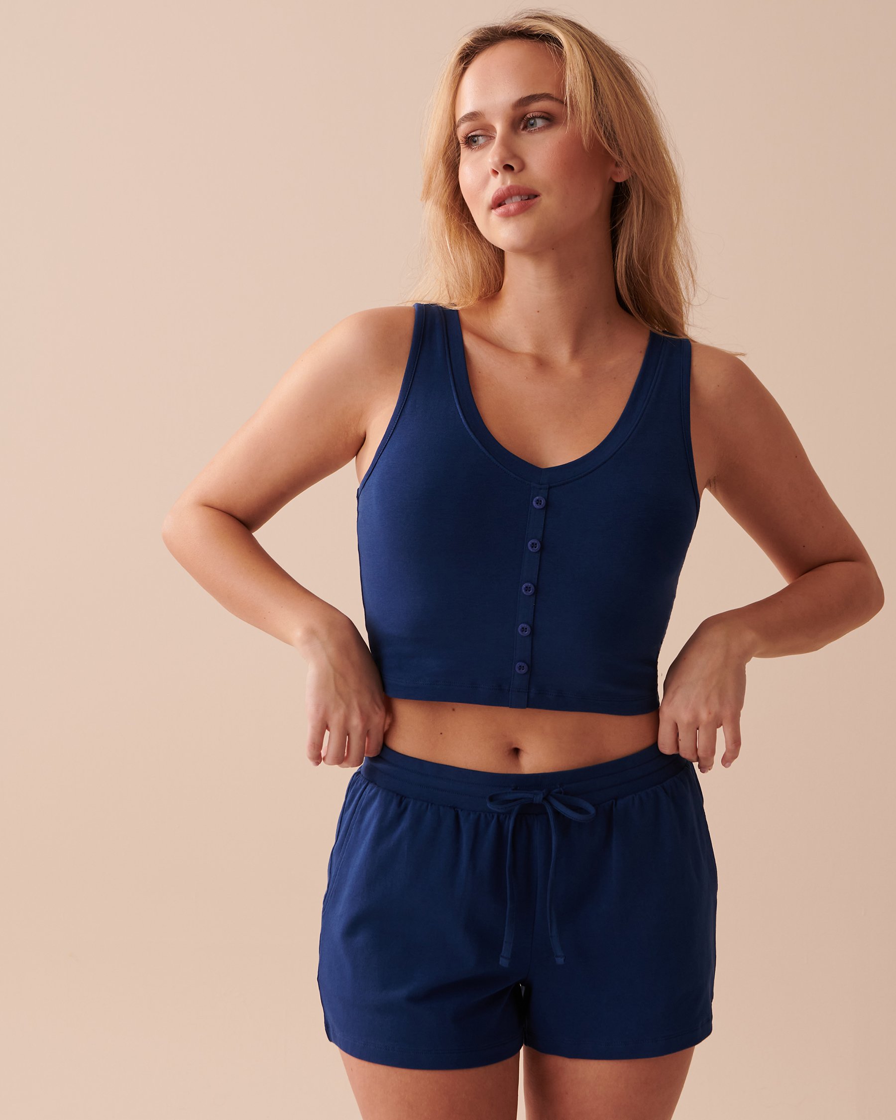 LA VIE EN ROSE Solid Crop Cami Dark Blue 40100552 - View1