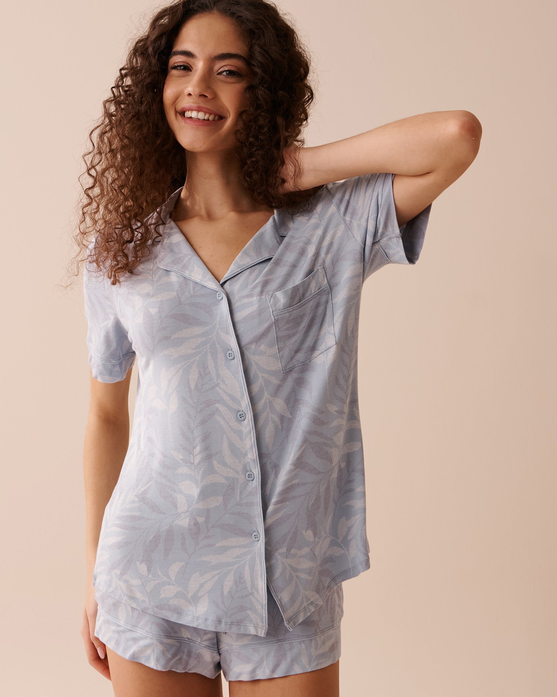 LA VIE EN ROSE Soft Jersey Short Sleeve Button-down Shirt Light Blue Leaves 40100570 - View1