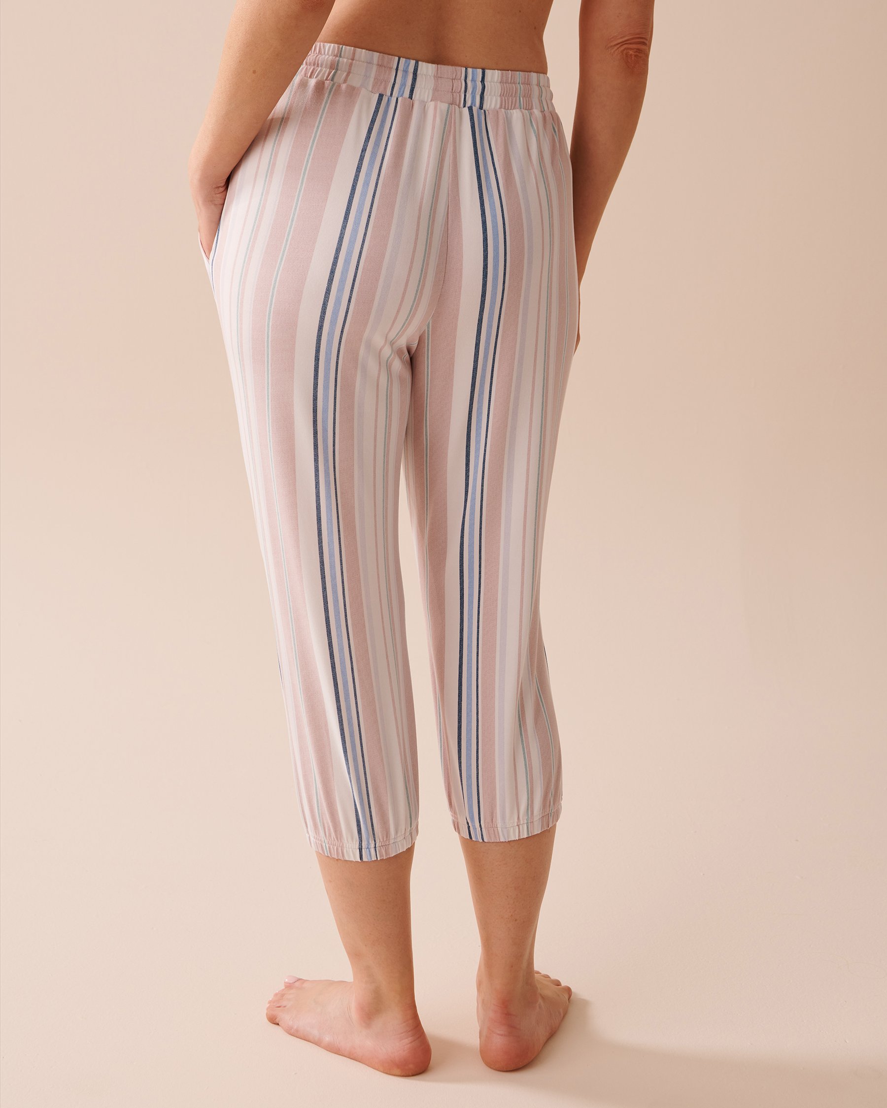 LA VIE EN ROSE Pastel Stripes Super Soft Capris Pastel Stripes 40200550 - View2