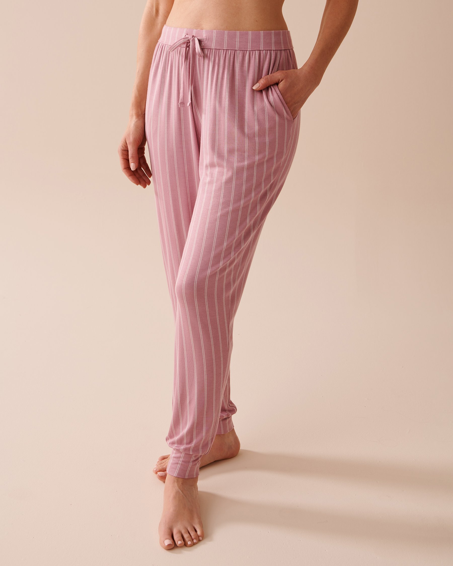 LA VIE EN ROSE Pantalon de pyjama jogger en jersey doux Rayures roses 40200562 - Voir1
