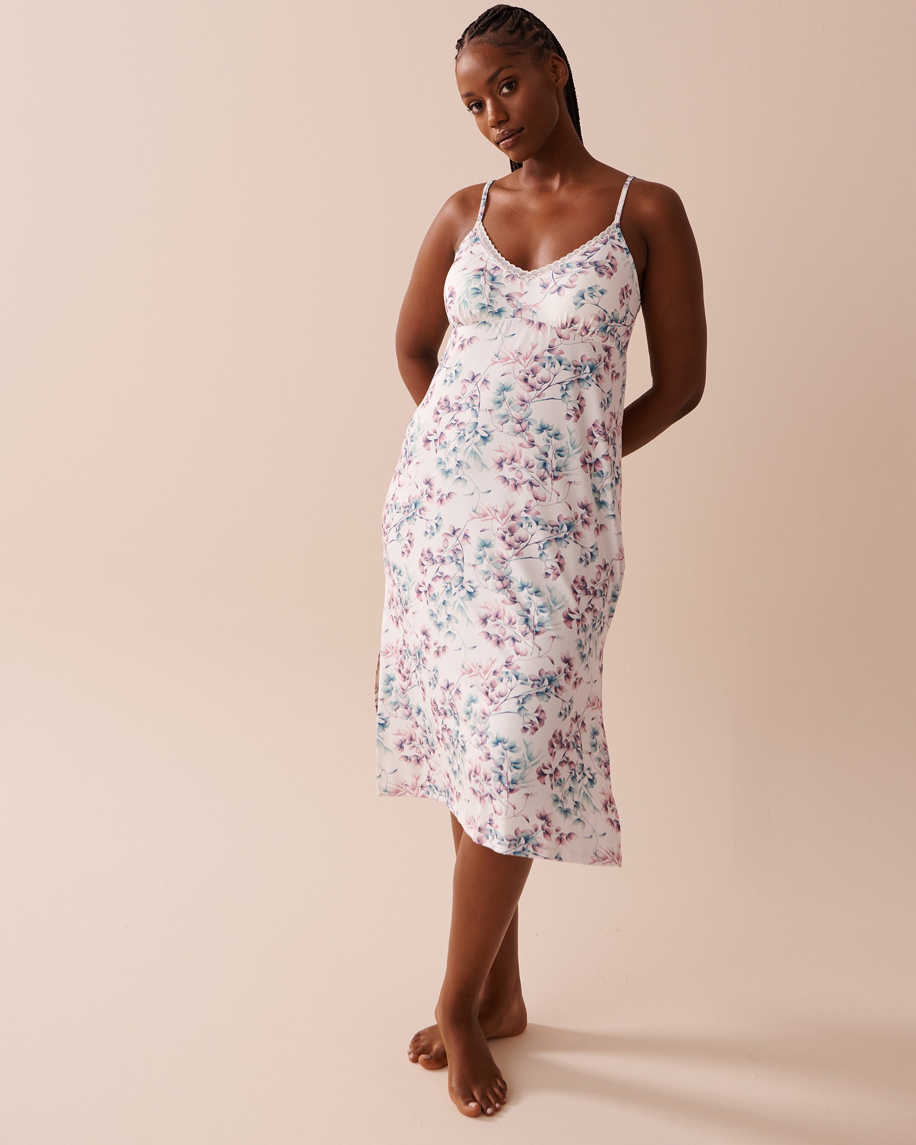 LA VIE EN ROSE Nuisette longue ultra douce à imprimé bucolique Branches bucoliques 40500336 - View1