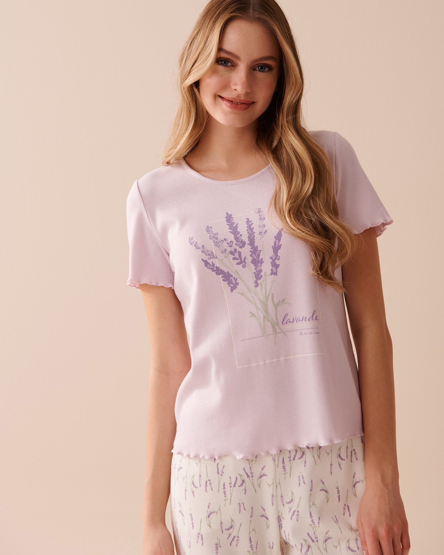 LA VIE EN ROSE Lettuce Edge Ribbed Crew Neck T-shirt Lavender 40100548 - View1