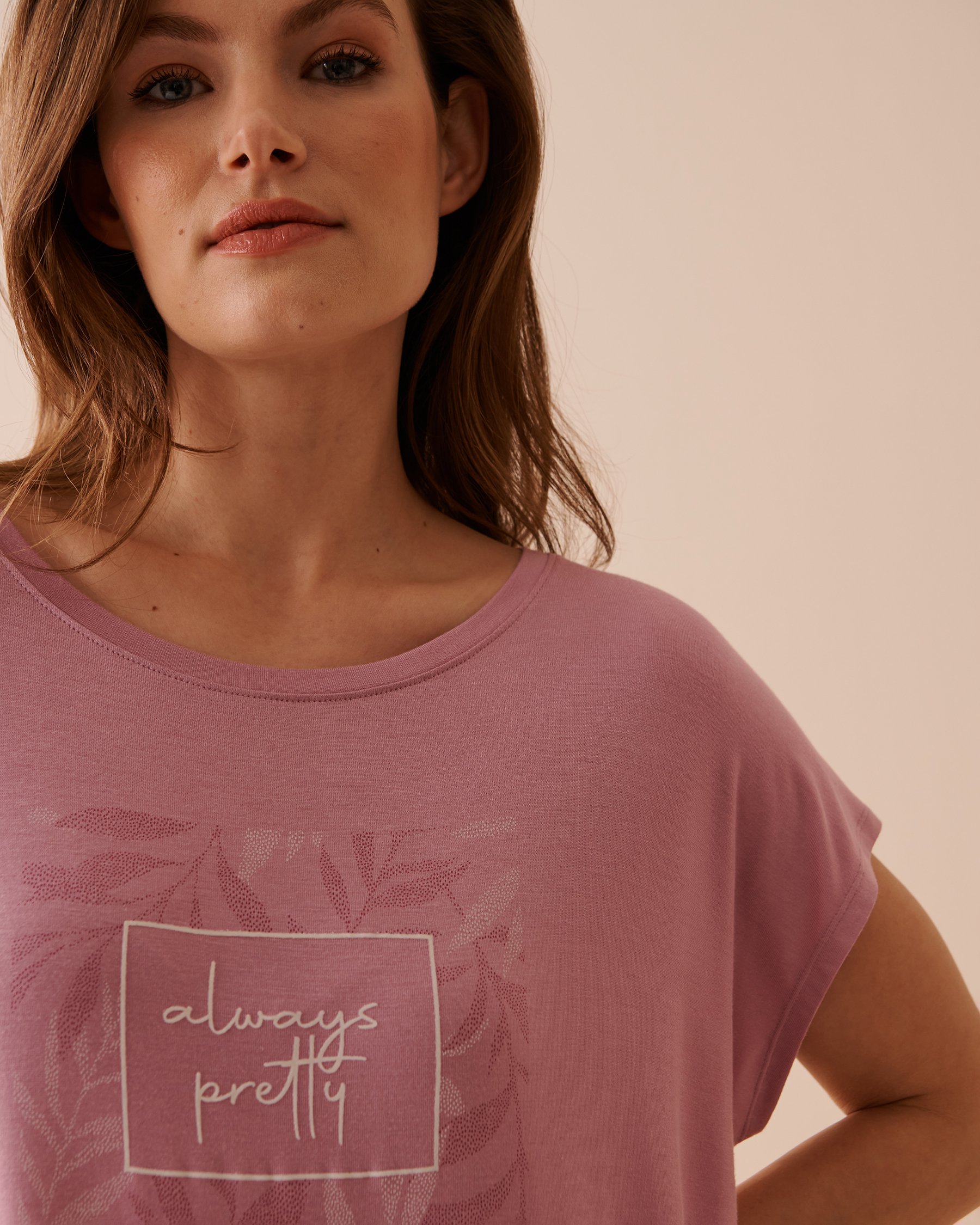 LA VIE EN ROSE Chemise de nuit manches courtes en jersey doux Orchidée 40500350 - View3