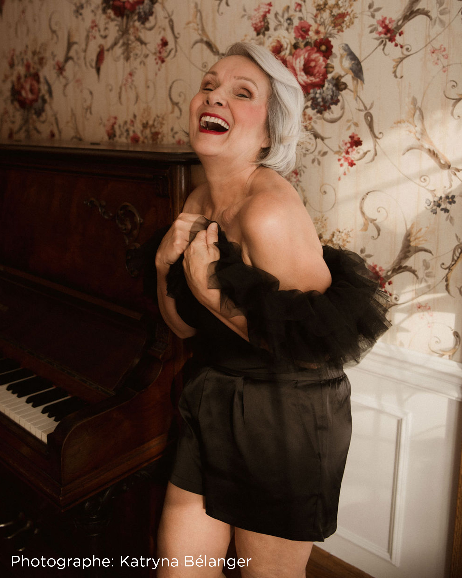 LA VIE EN ROSE Combiné à volants épaules dénudées Noir 60300074 - Voir10