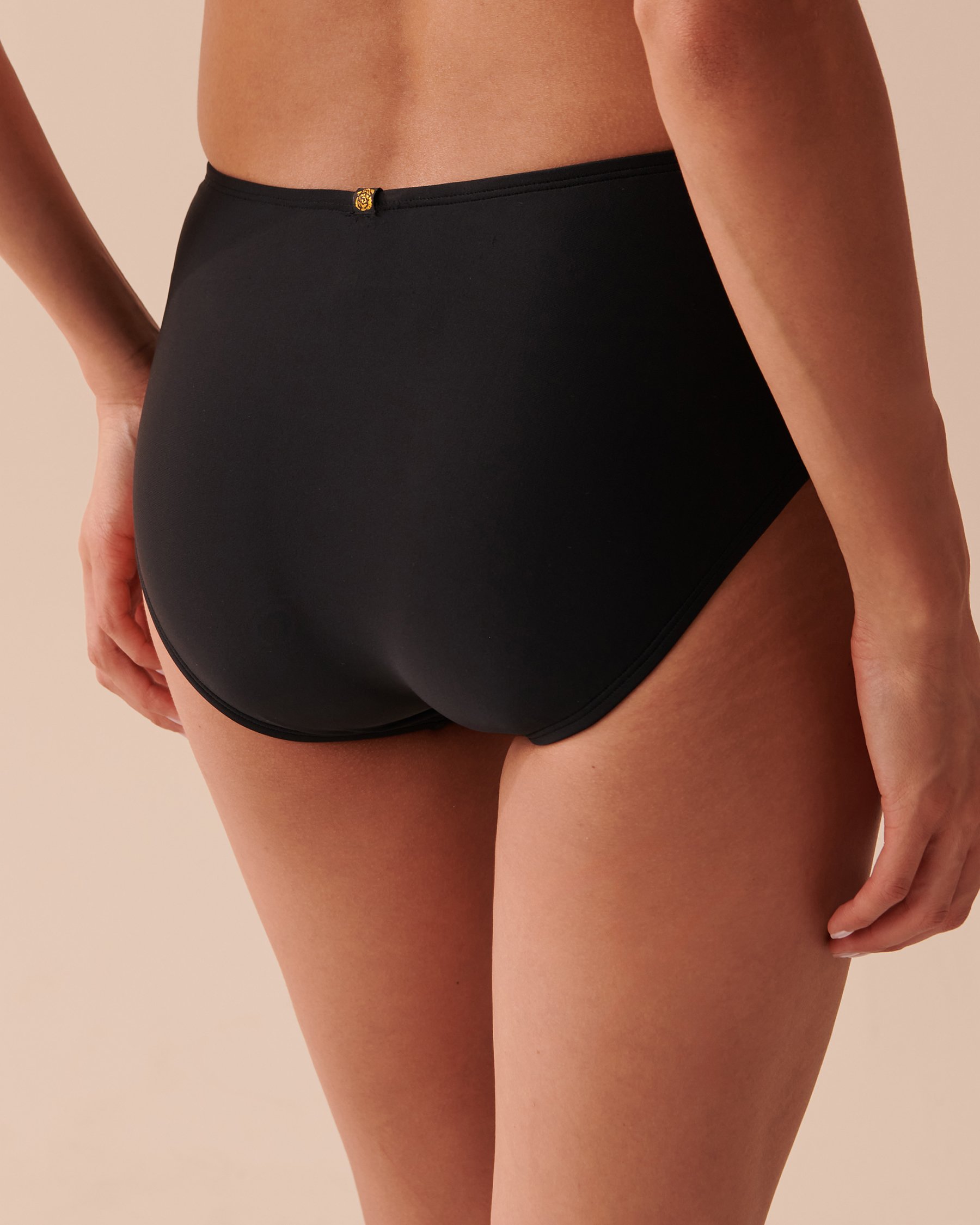 LA VIE EN ROSE AQUA Bas de bikini cheeky taille haute texture nid d'abeilles Noir 70300525 - View2