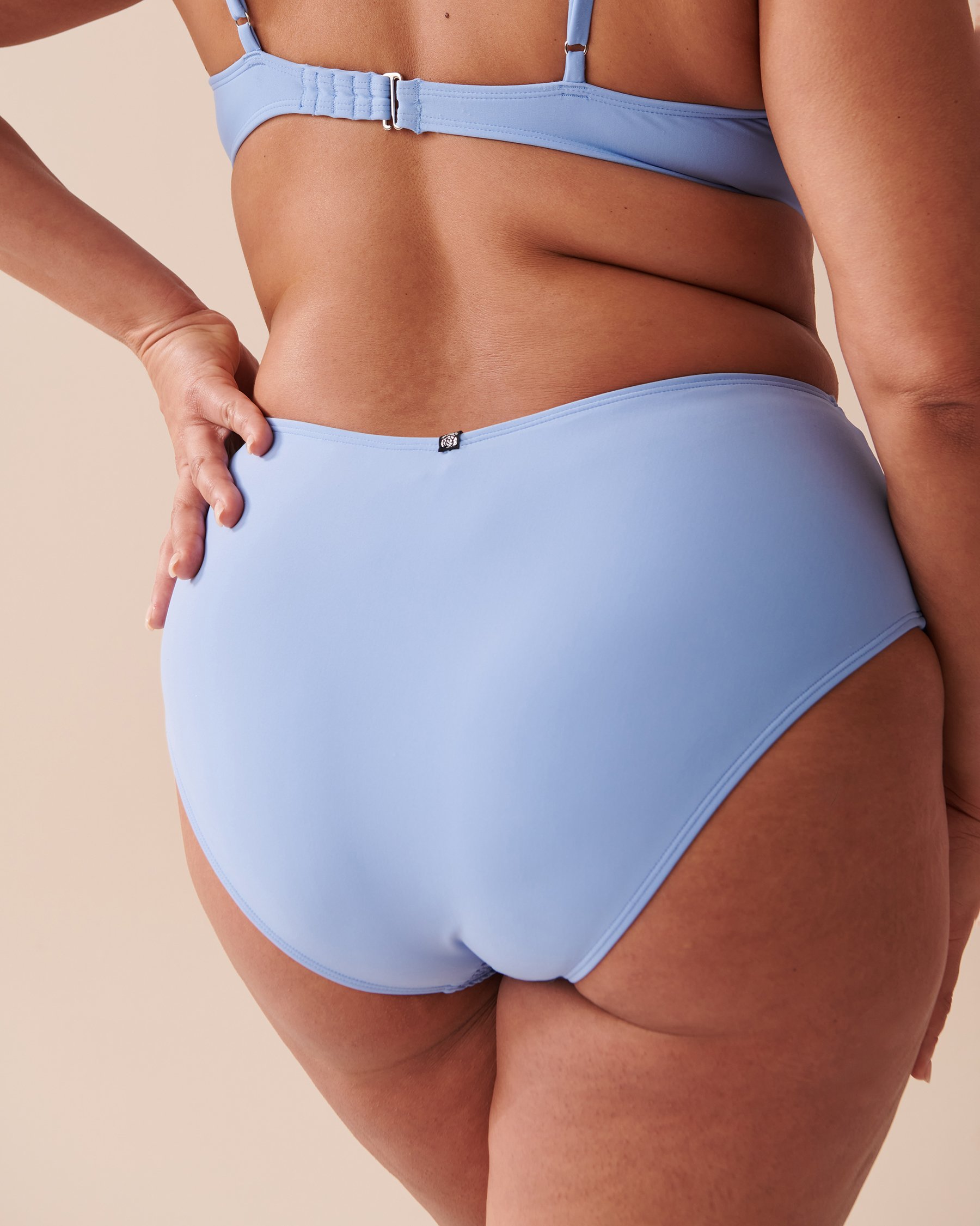 LA VIE EN ROSE AQUA Bas de bikini cheeky taille haute texture nid d'abeilles Bleu pastel éclatant 70300525 - Voir6