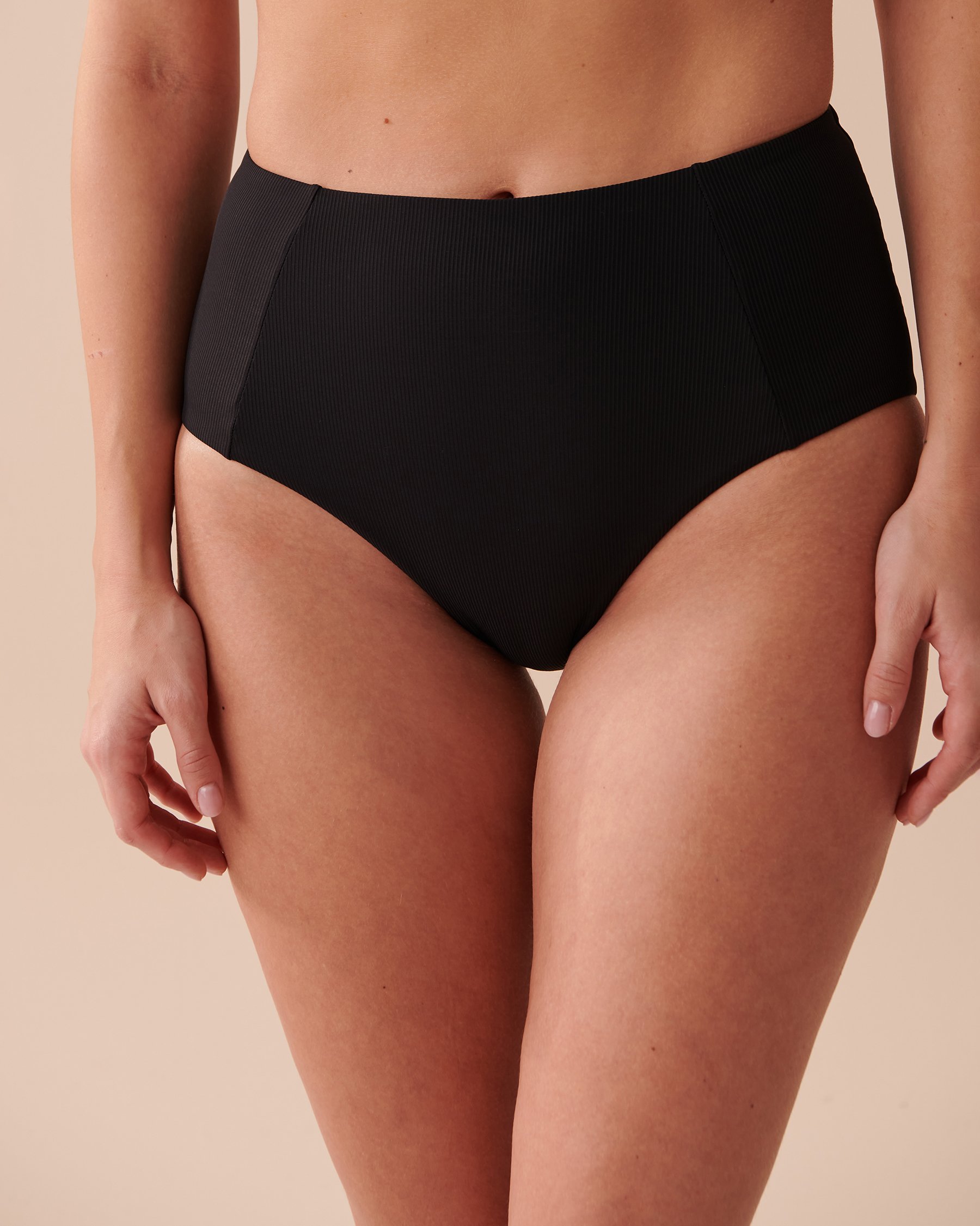 LA VIE EN ROSE AQUA TEXTURED High Waist Bikini Bottom Black 70300535 - View4