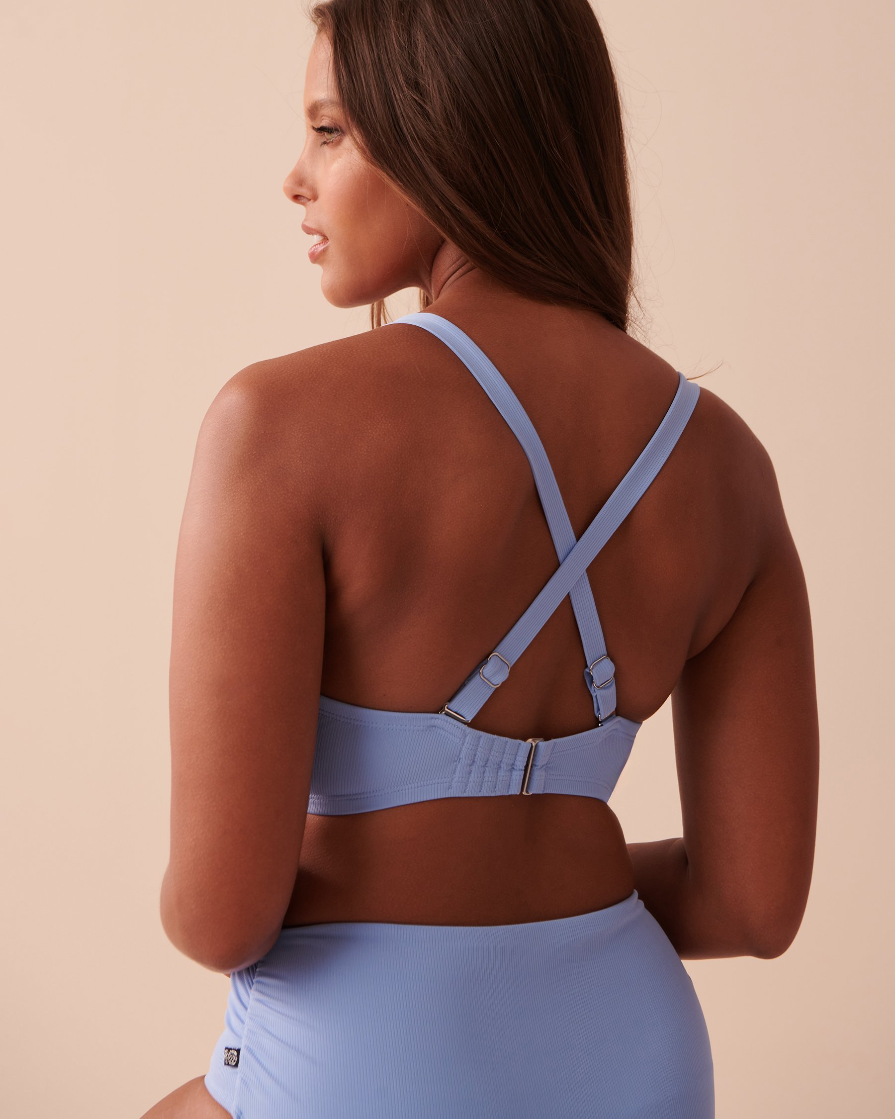 LA VIE EN ROSE AQUA TEXTURED DD Cup Twisted Bikini Top Bright Pastel Blue 70200123 - View3