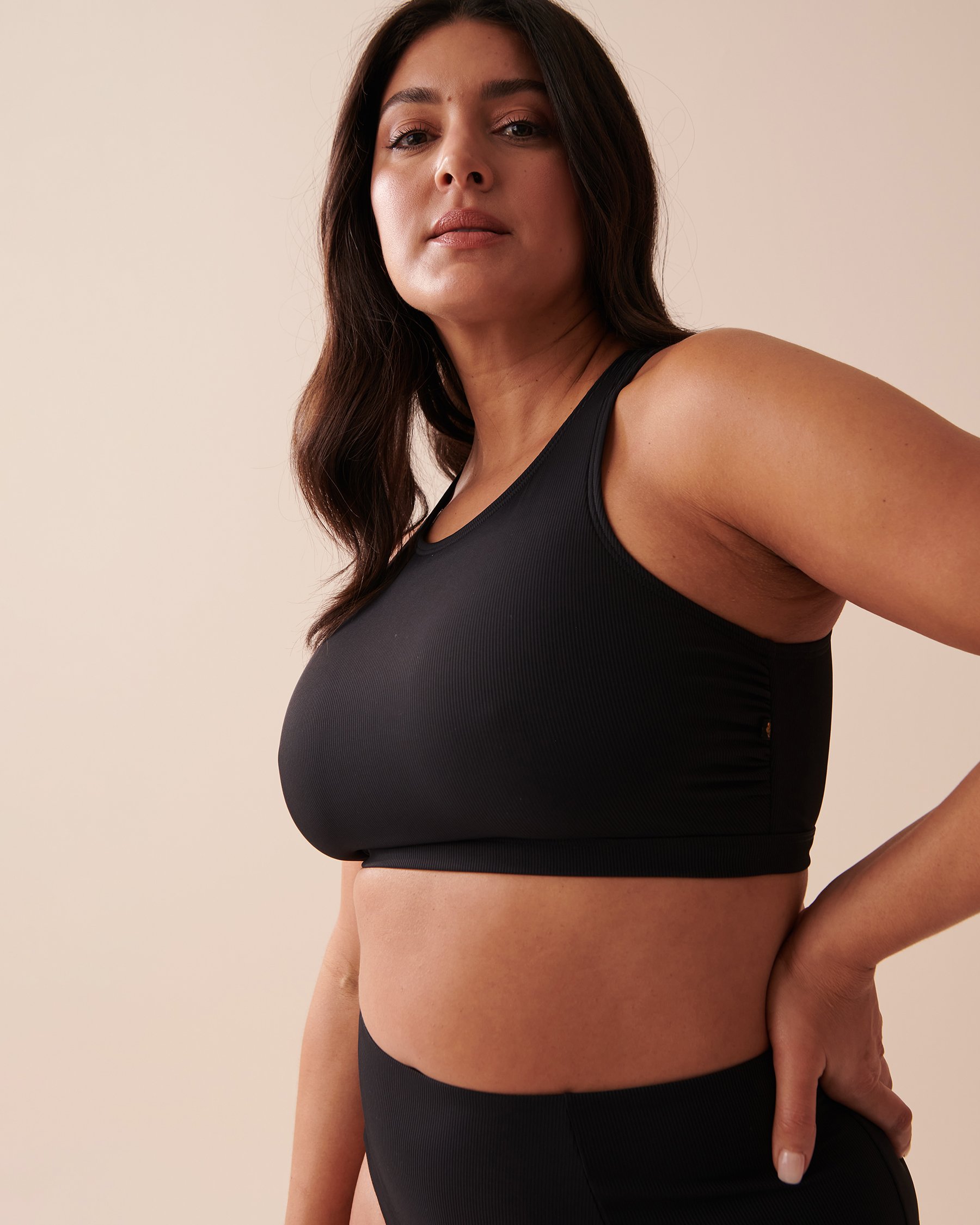 LA VIE EN ROSE AQUA TEXTURED High Neck Bikini Top Black 70100570 - View3