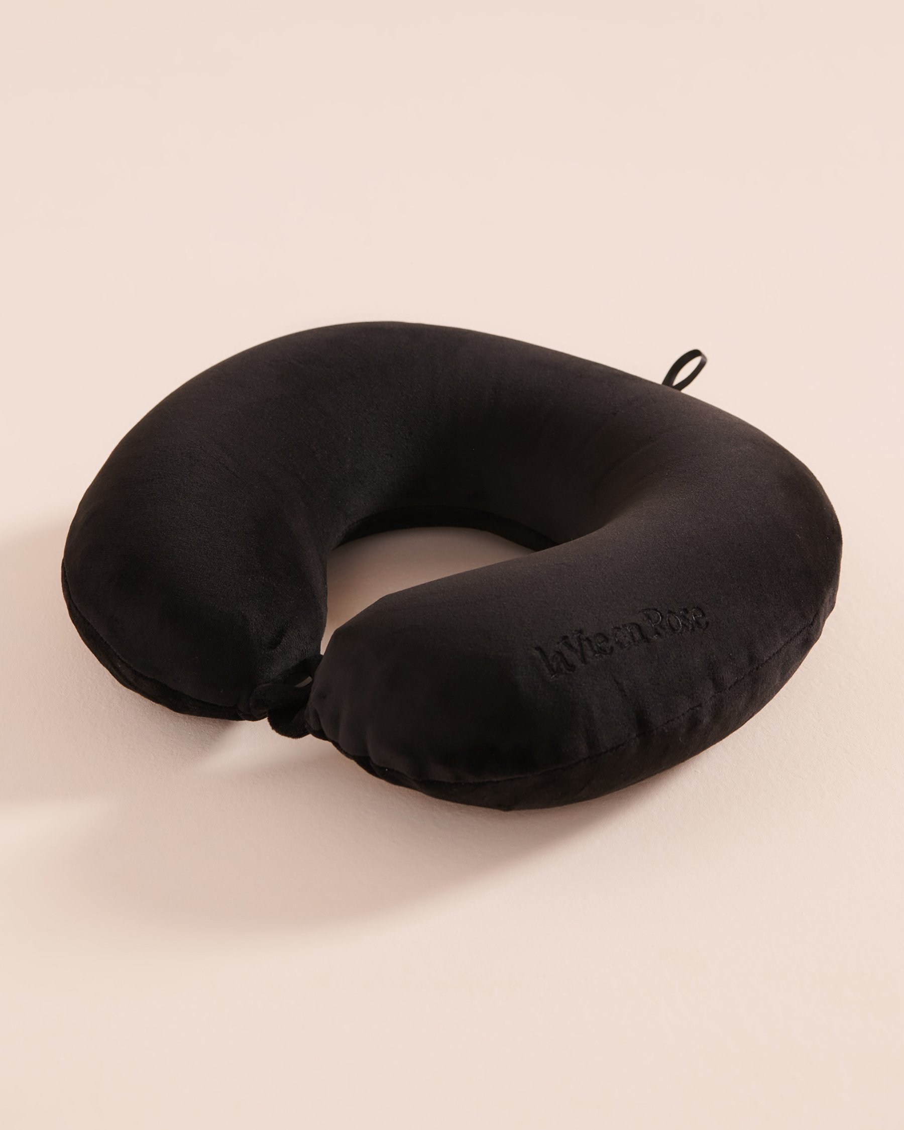 LA VIE EN ROSE Inflatable Travel Pillow Black 40700324 - View3