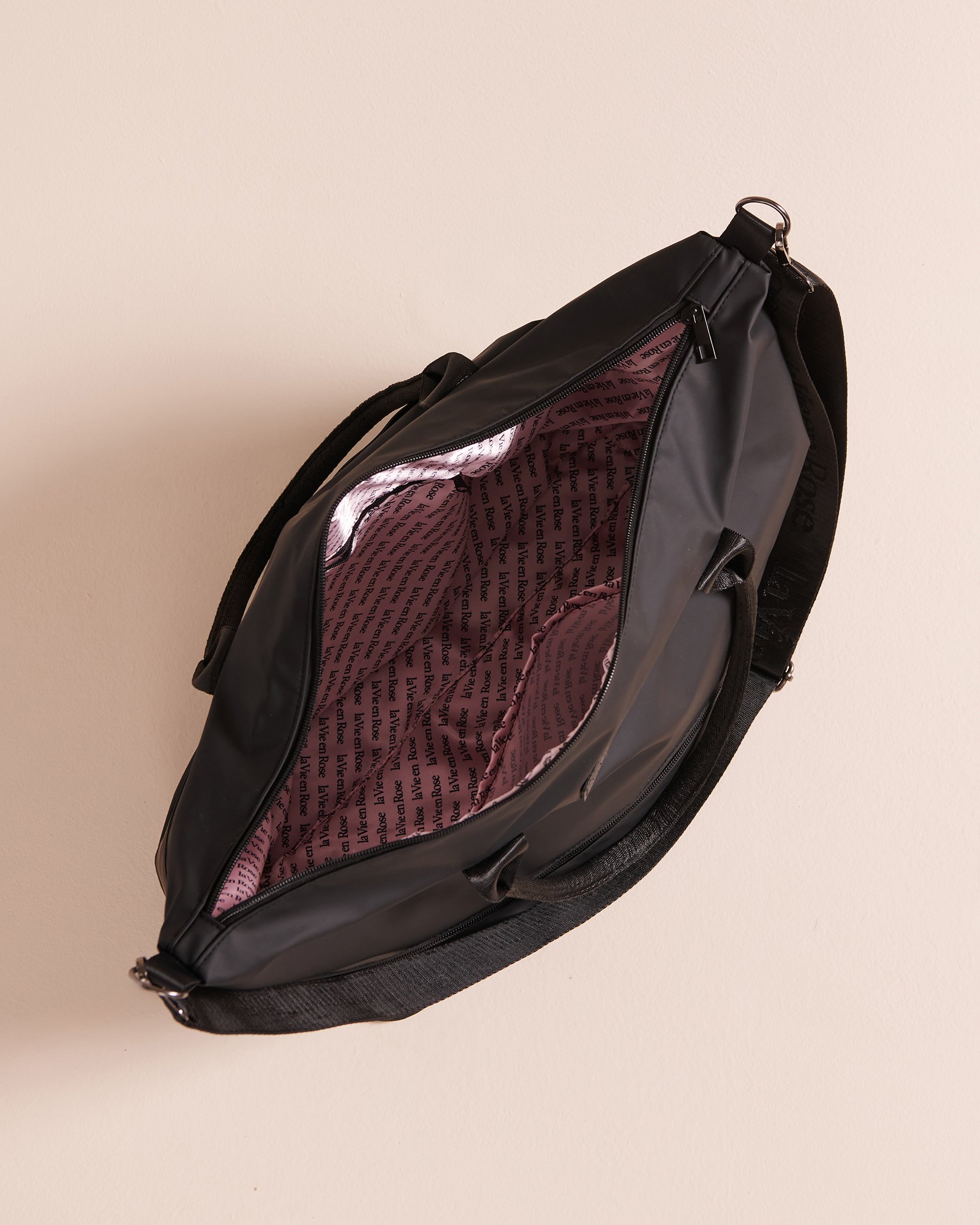LA VIE EN ROSE Weekender Bag Black 40700326 - View2