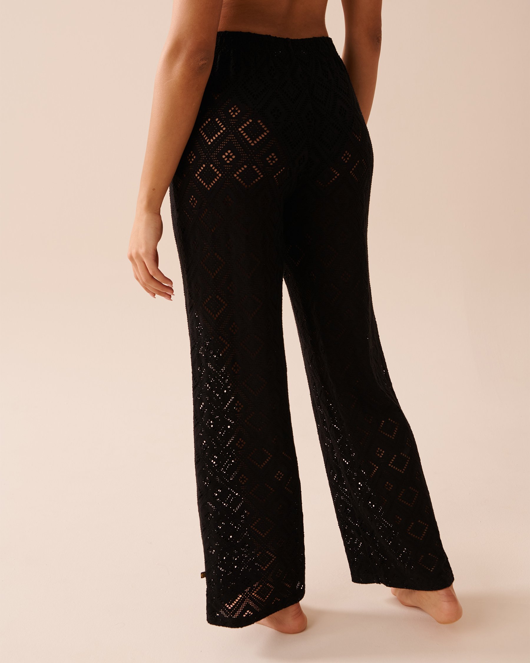 LA VIE EN ROSE AQUA Crochet Pants Black 80200044 - View2