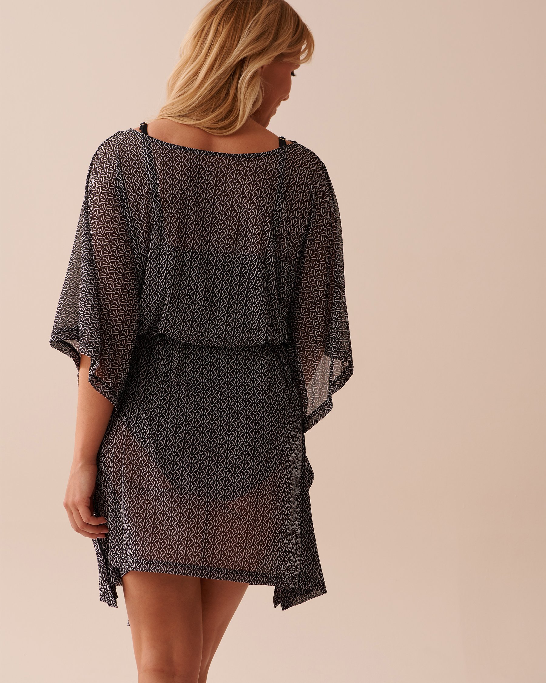 LA VIE EN ROSE AQUA Printed Mesh Tunic Black Tile 80400053 - View2